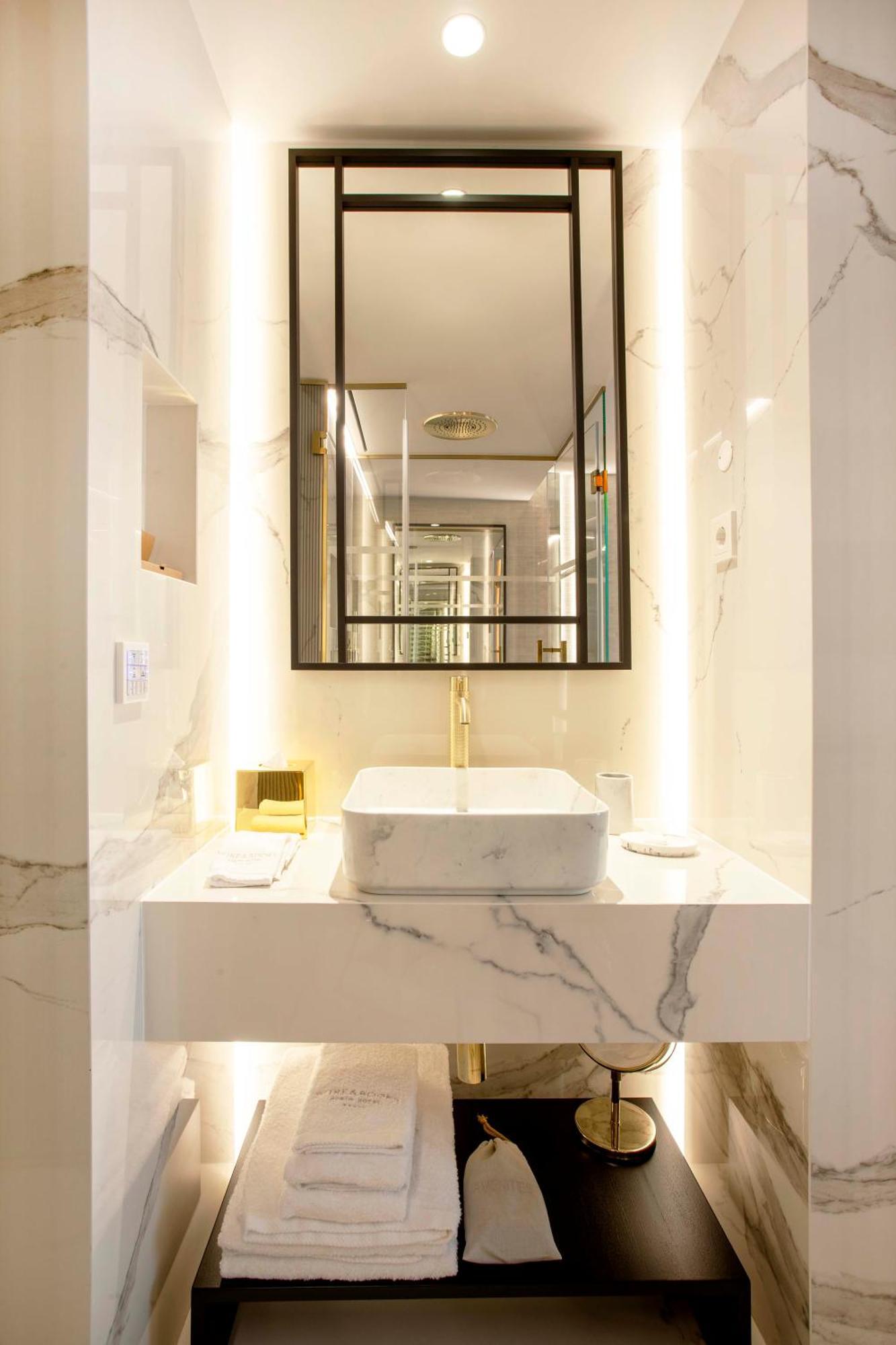Hotel Wine & Books Porto