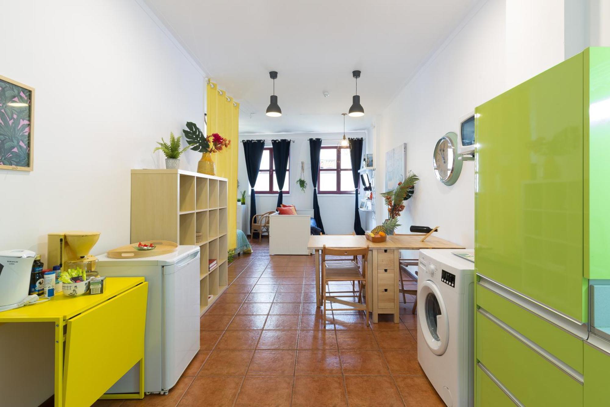 Host Wise - Cozy Sunny Flats - Ace Location Porto