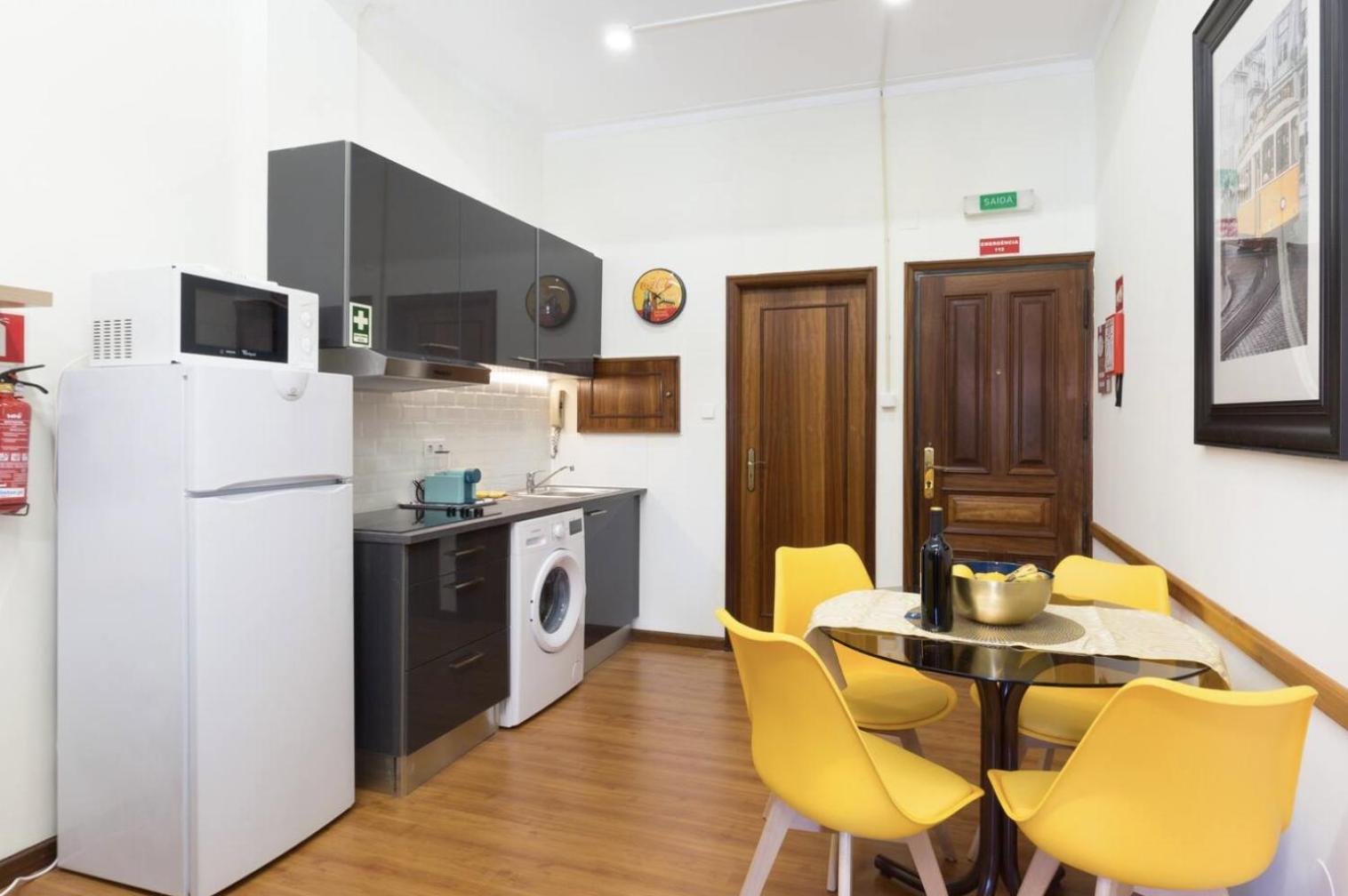 Host Wise - Cozy Sunny Flats - Ace Location * Porto