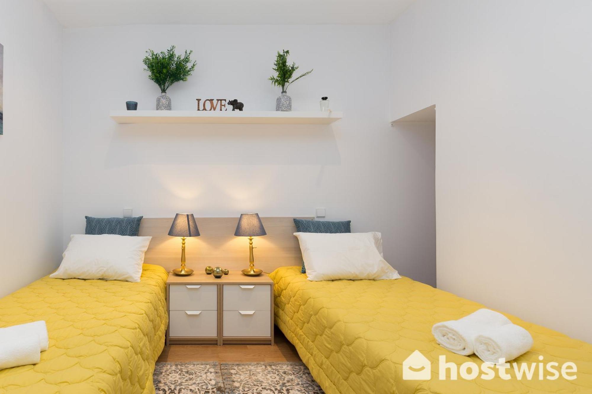 Apartment Host Wise - Colorful Fresh Flats - Batalha