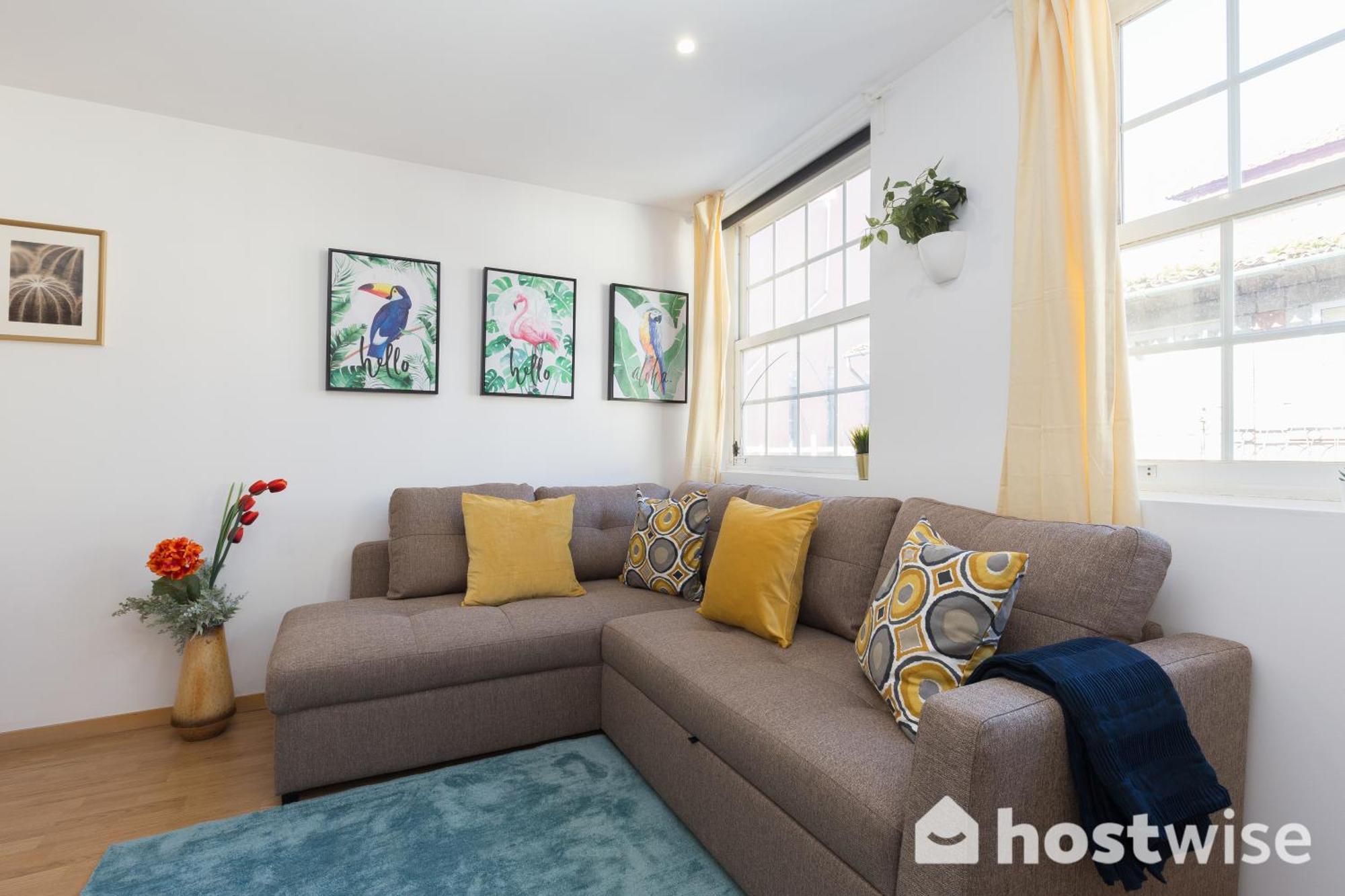 Host Wise - Colorful Fresh Flats - Batalha Apartment