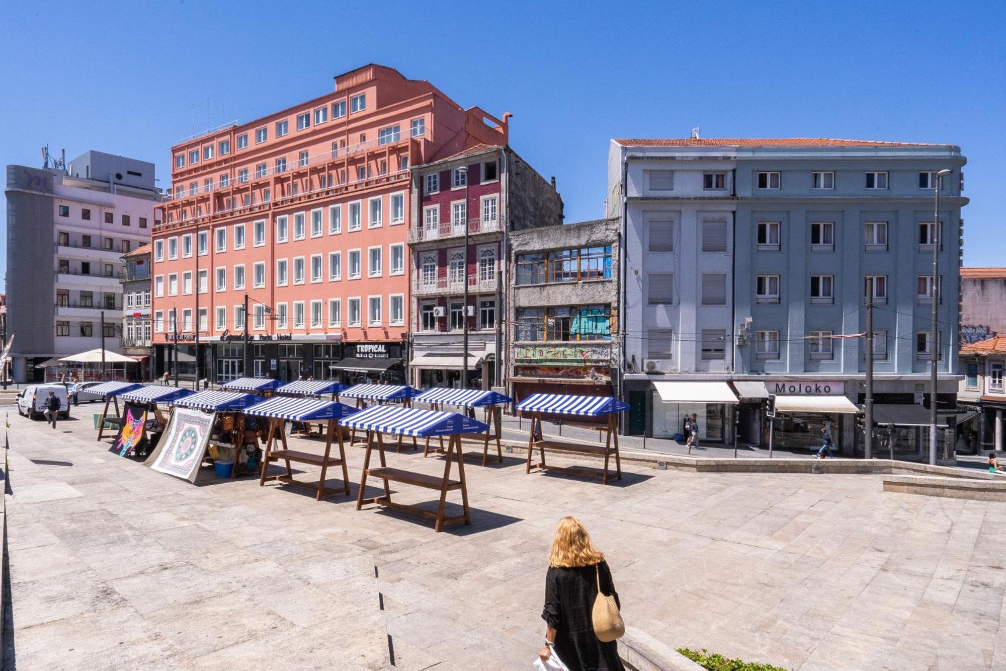 Apartment Host Wise - Colorful Fresh Flats - Batalha Porto