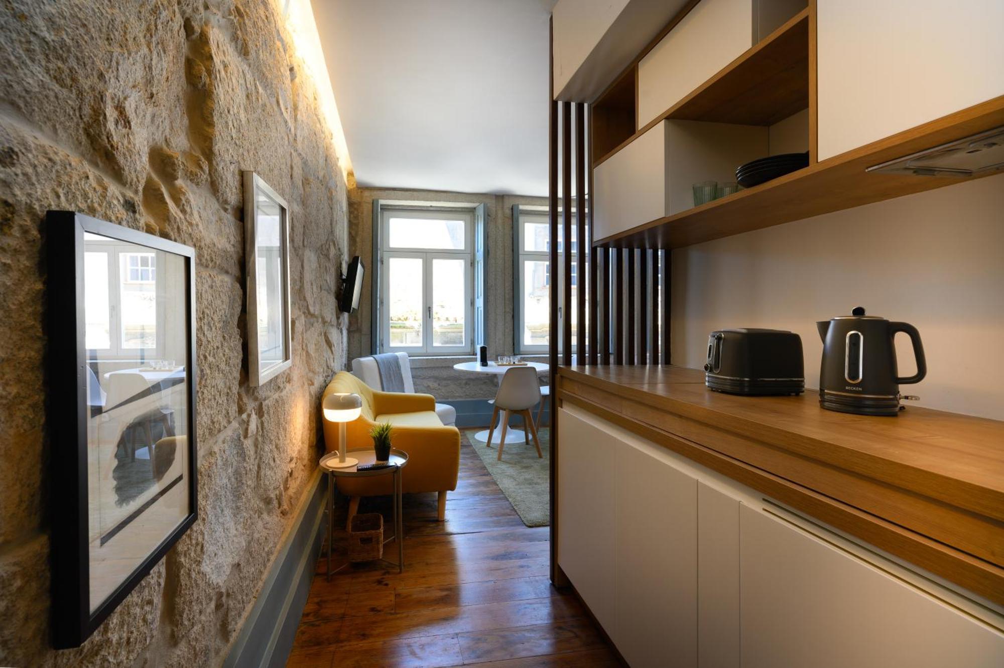 Apartment Live In - Codecal *