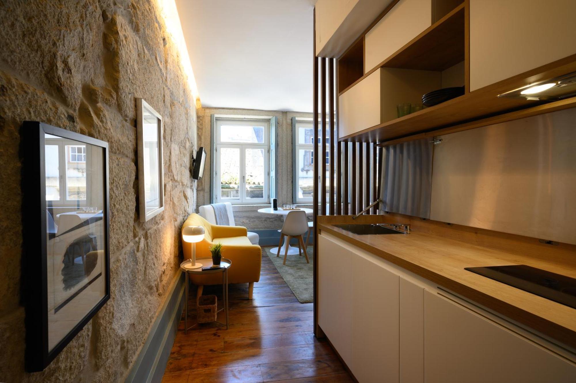 Live In - Codecal Apartment