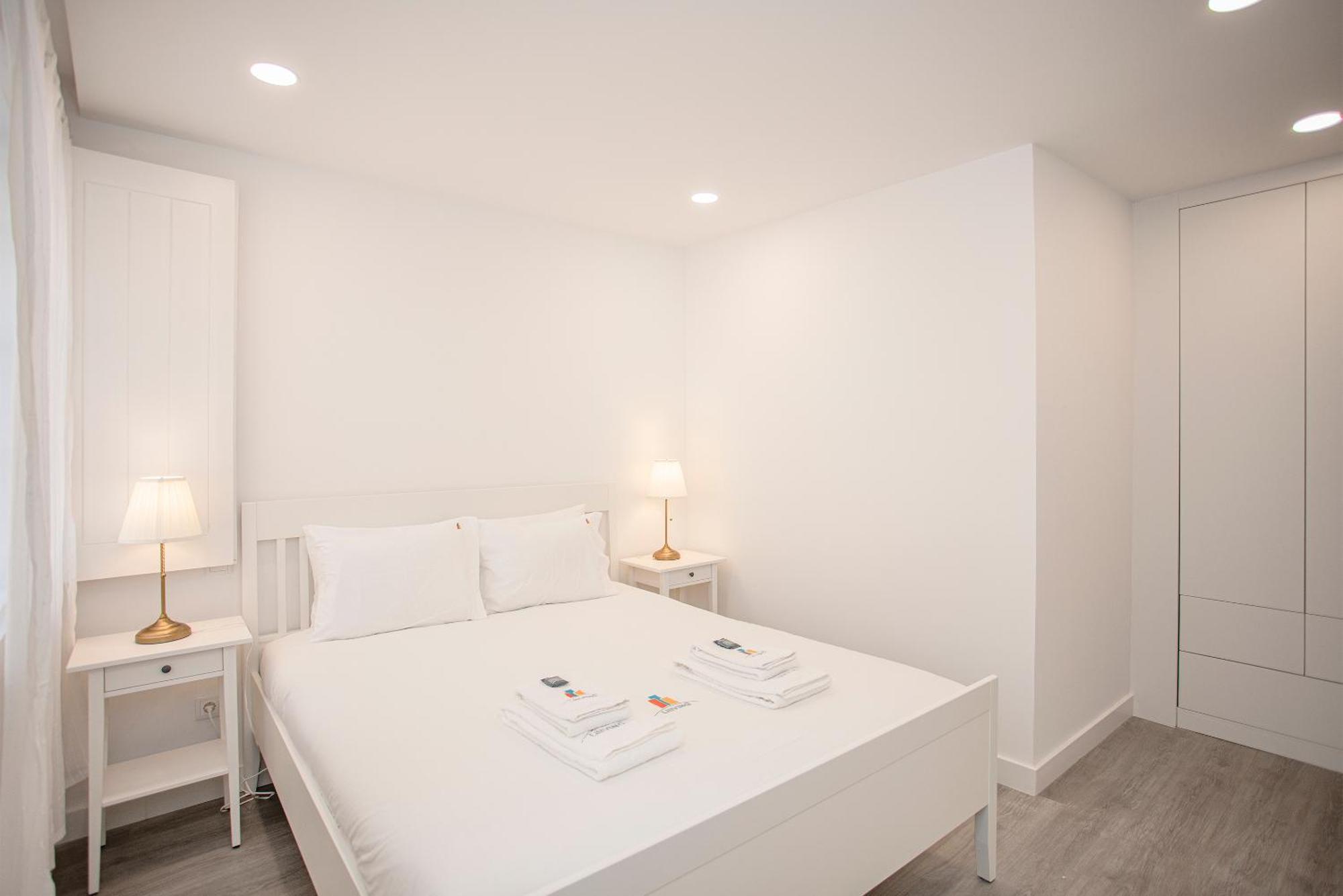 Liiiving In - Ribeira Riverside Apartment Porto