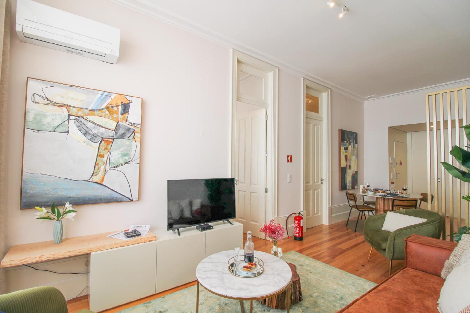 Luxurious Flat In Center By Lovelystay Apartamento