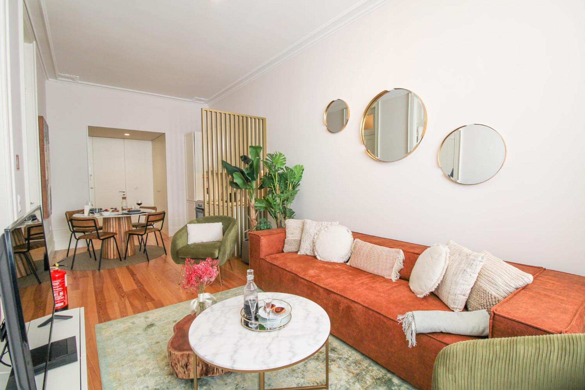 Luxurious Flat In Center By Lovelystay Porto