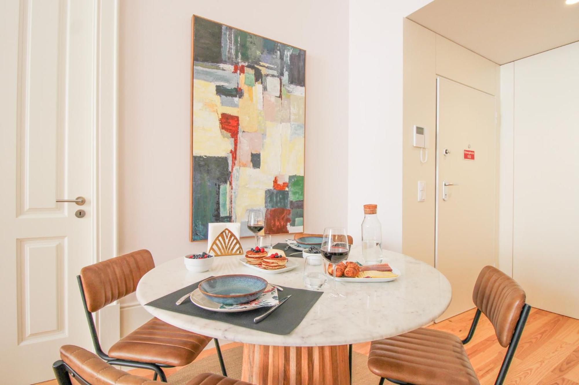 Luxurious Flat In Center By Lovelystay Apartamento