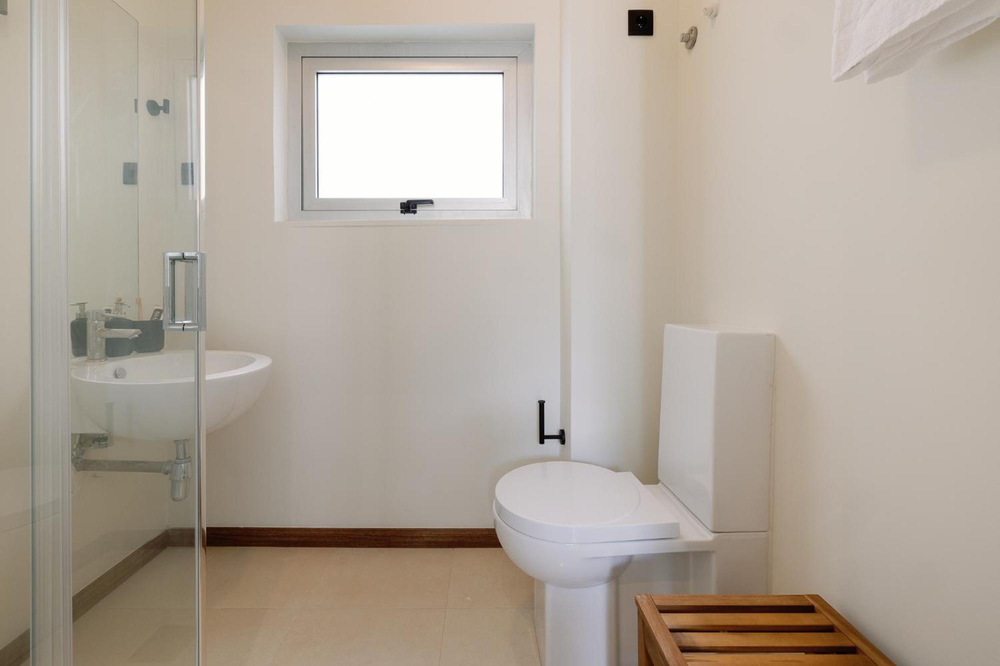 Cosme By Olala Homes Apartment