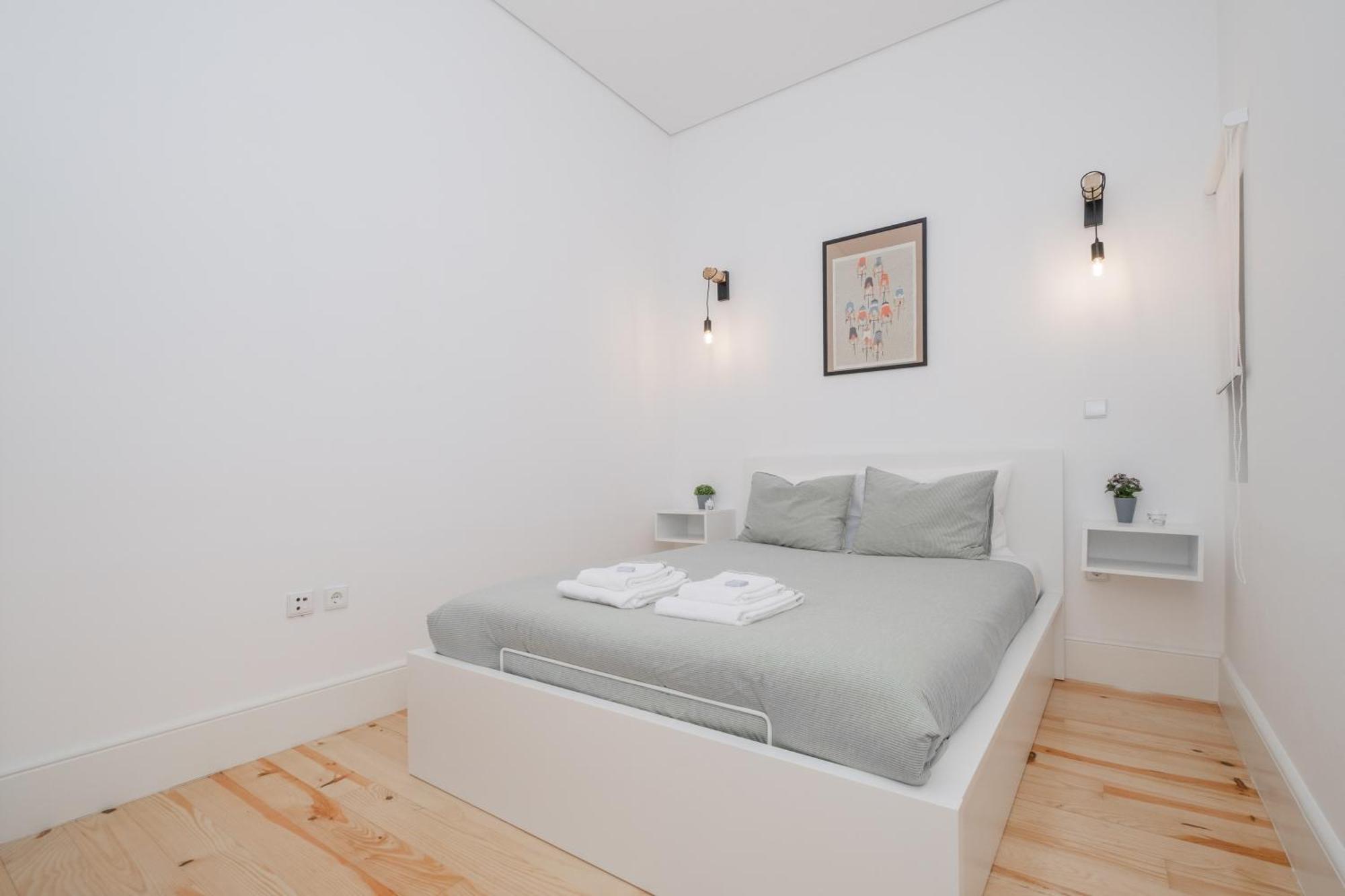 Apartment Host Wise - Sunny Downtown Porto