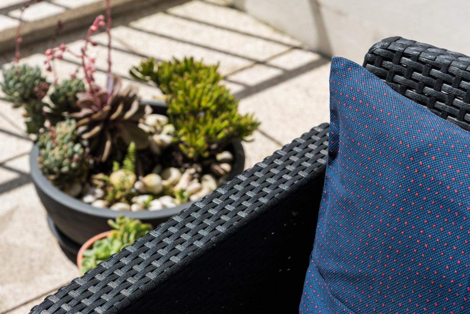 Guestready - Sunny Terrace In Downtown
