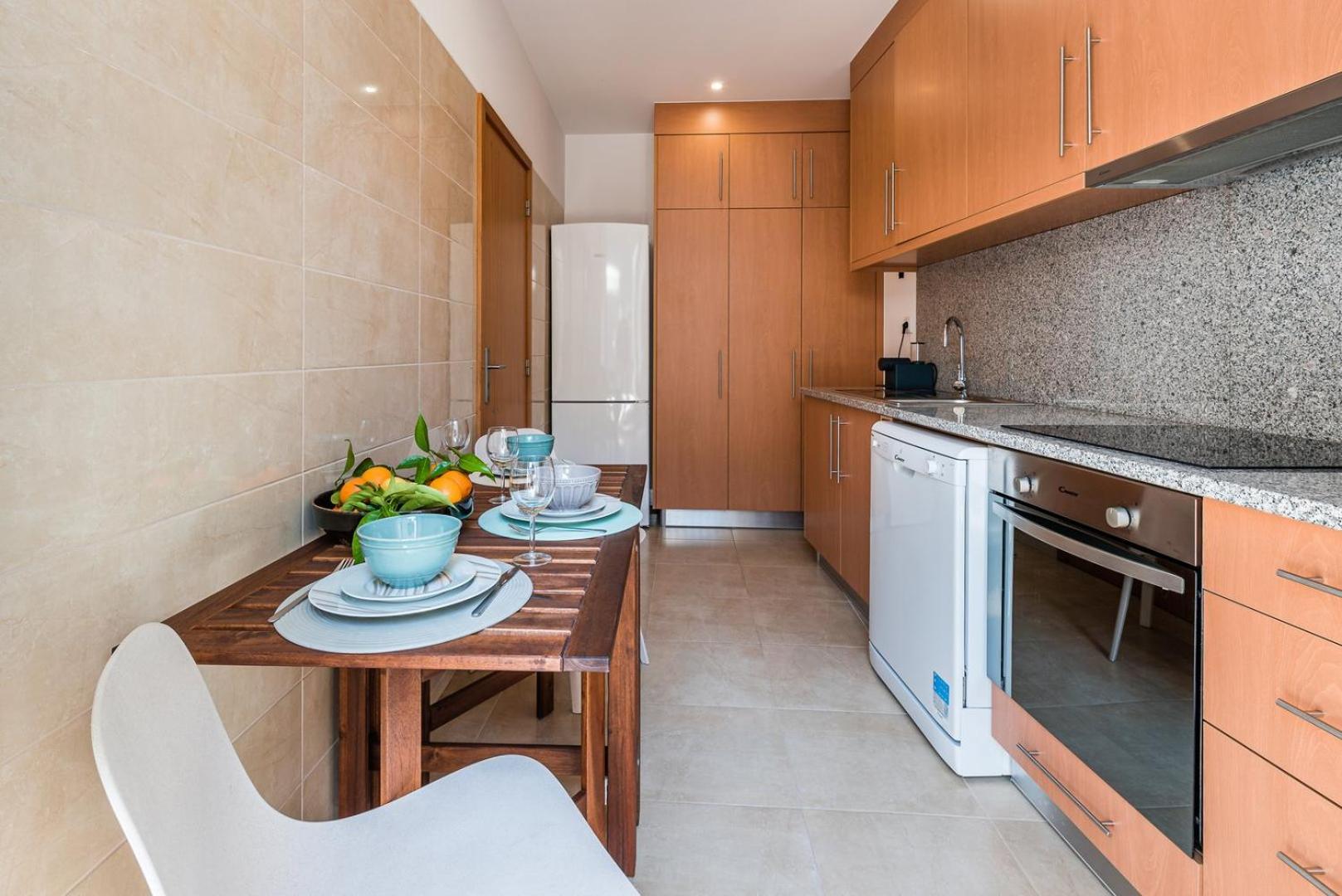 Guestready - Sunny Terrace In Downtown Apartment