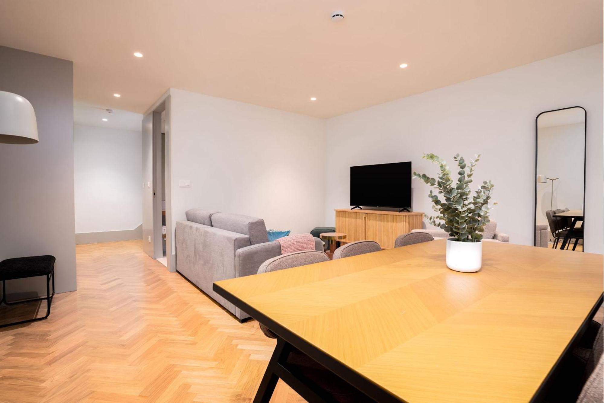 Limehome Rua 31 De Janeiro Apartment