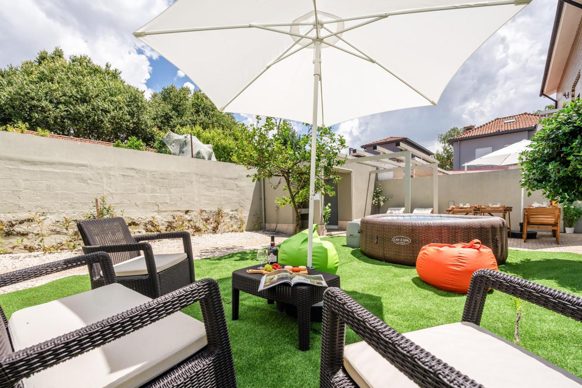 Host Wise - Terrace Delight House W Private Jacuzzi Ferienhaus *