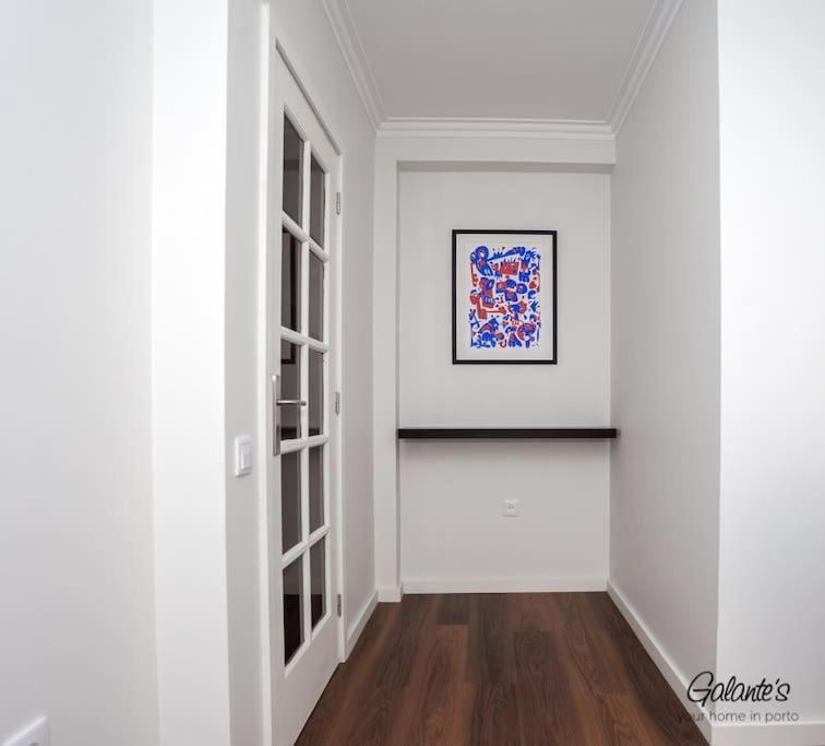 Apartment Downtown Spacious Flat In A Calm Street *