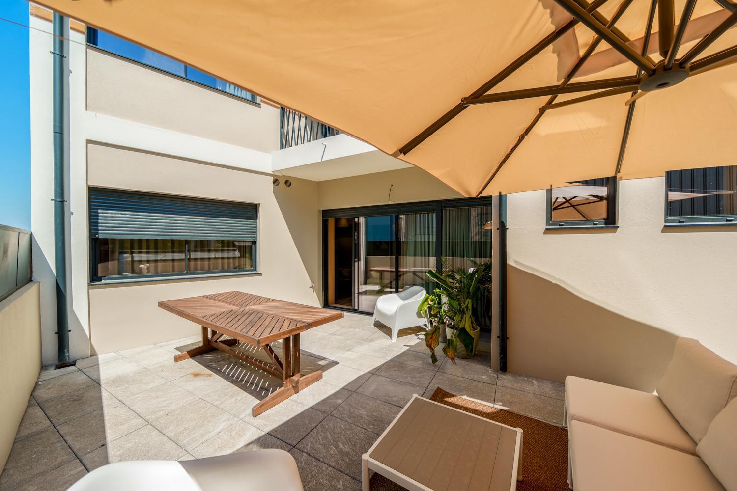 Pantaleon Villa