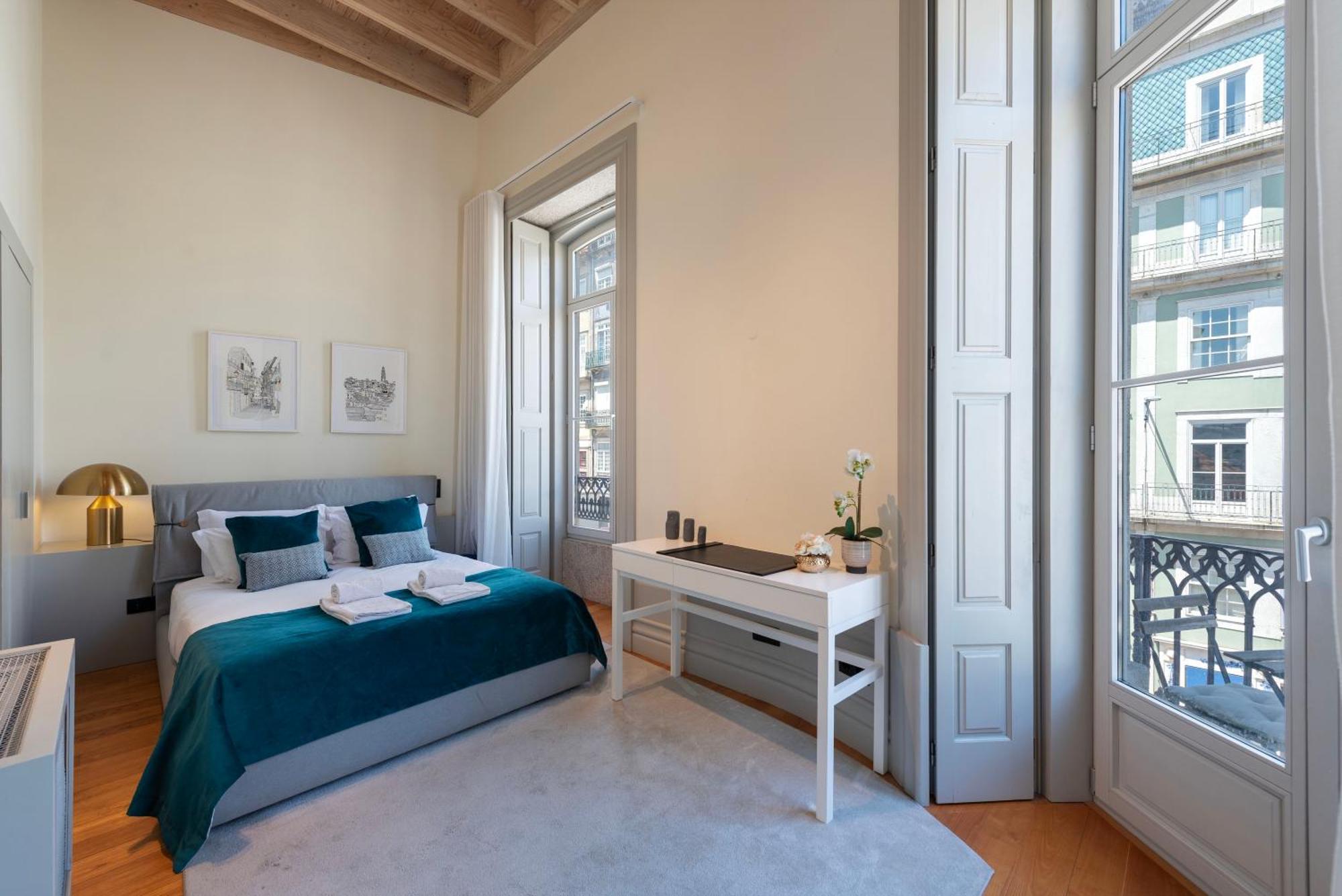 Lovelystay