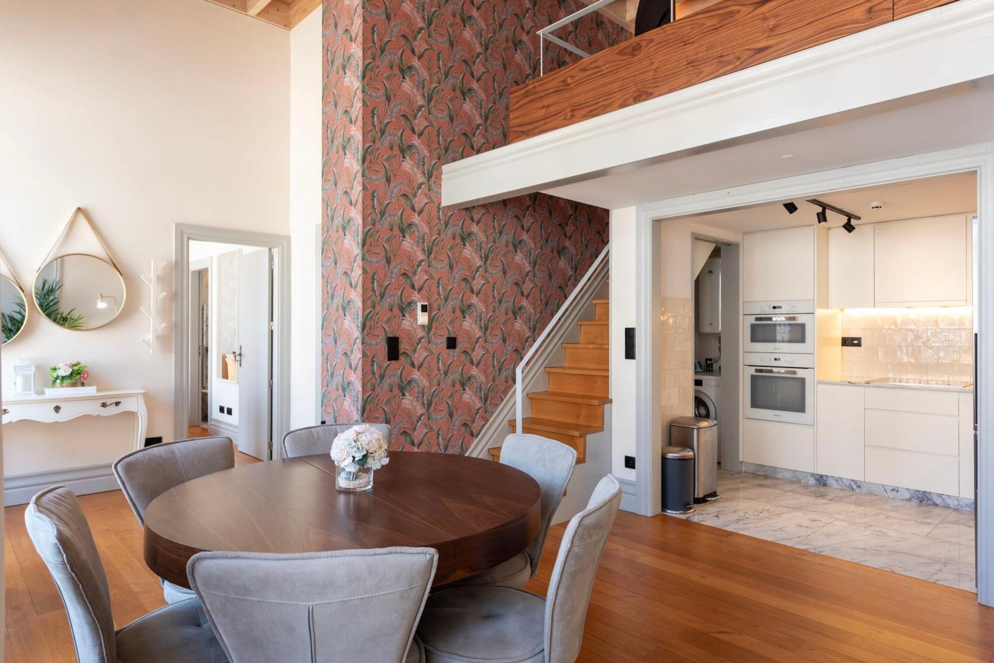 Apartment Lovelystay *