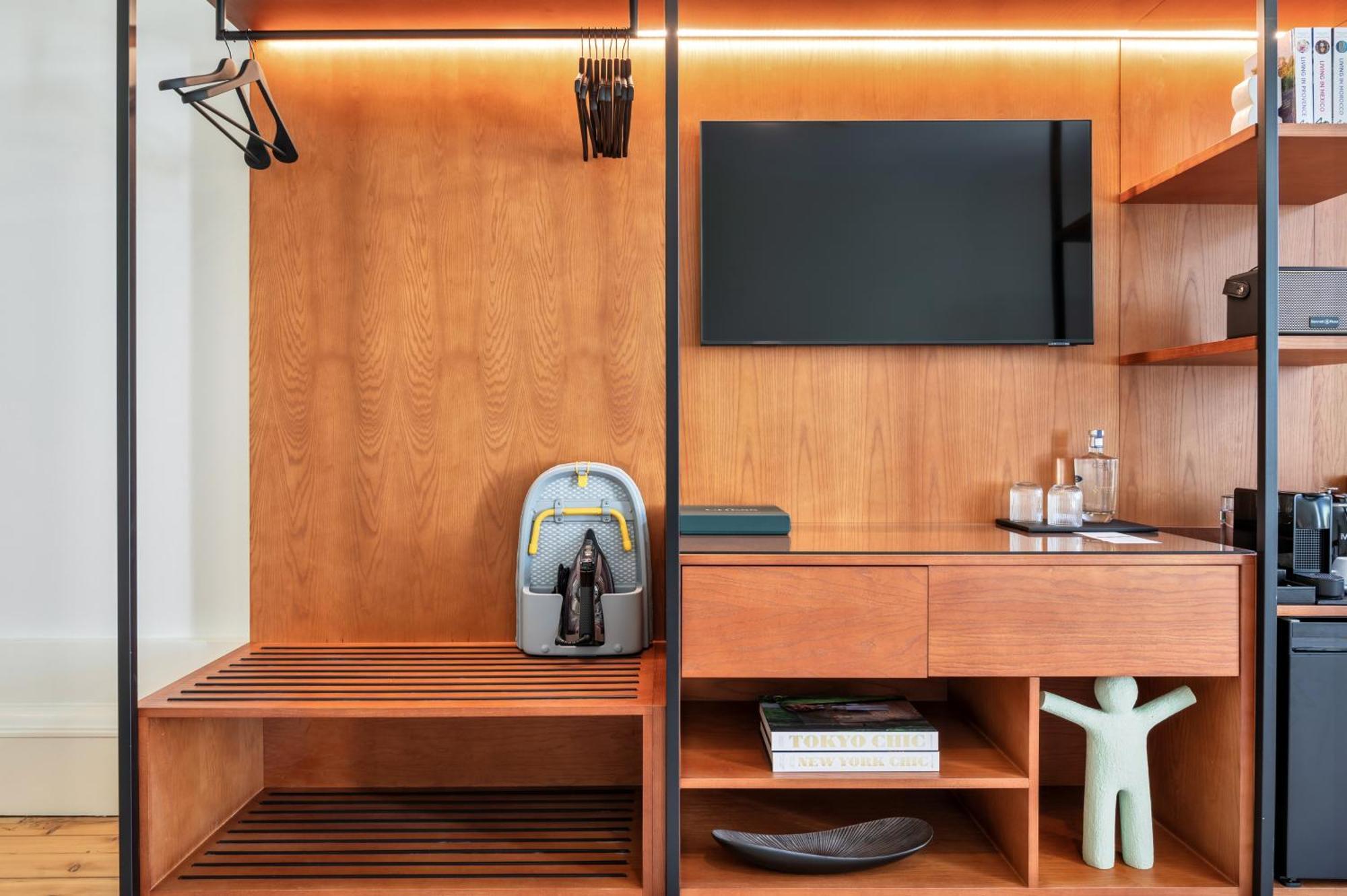 Rosario Suites Guesthouse - Adults Only