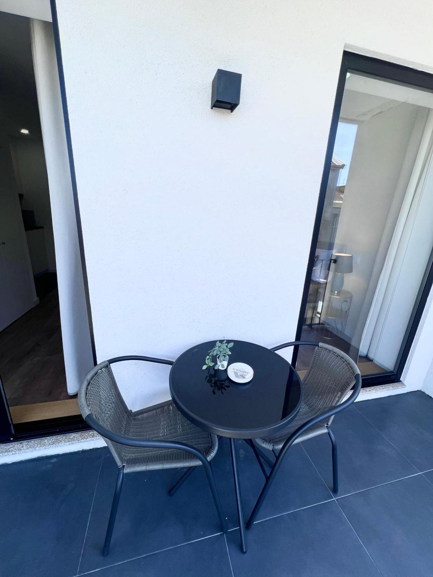 Ii Apartment