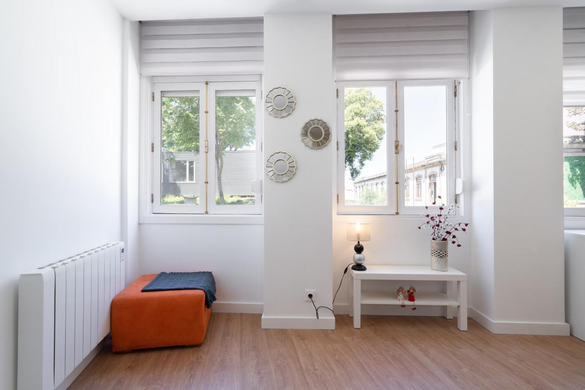 Host Wise - Modern Bright Apartment Porto