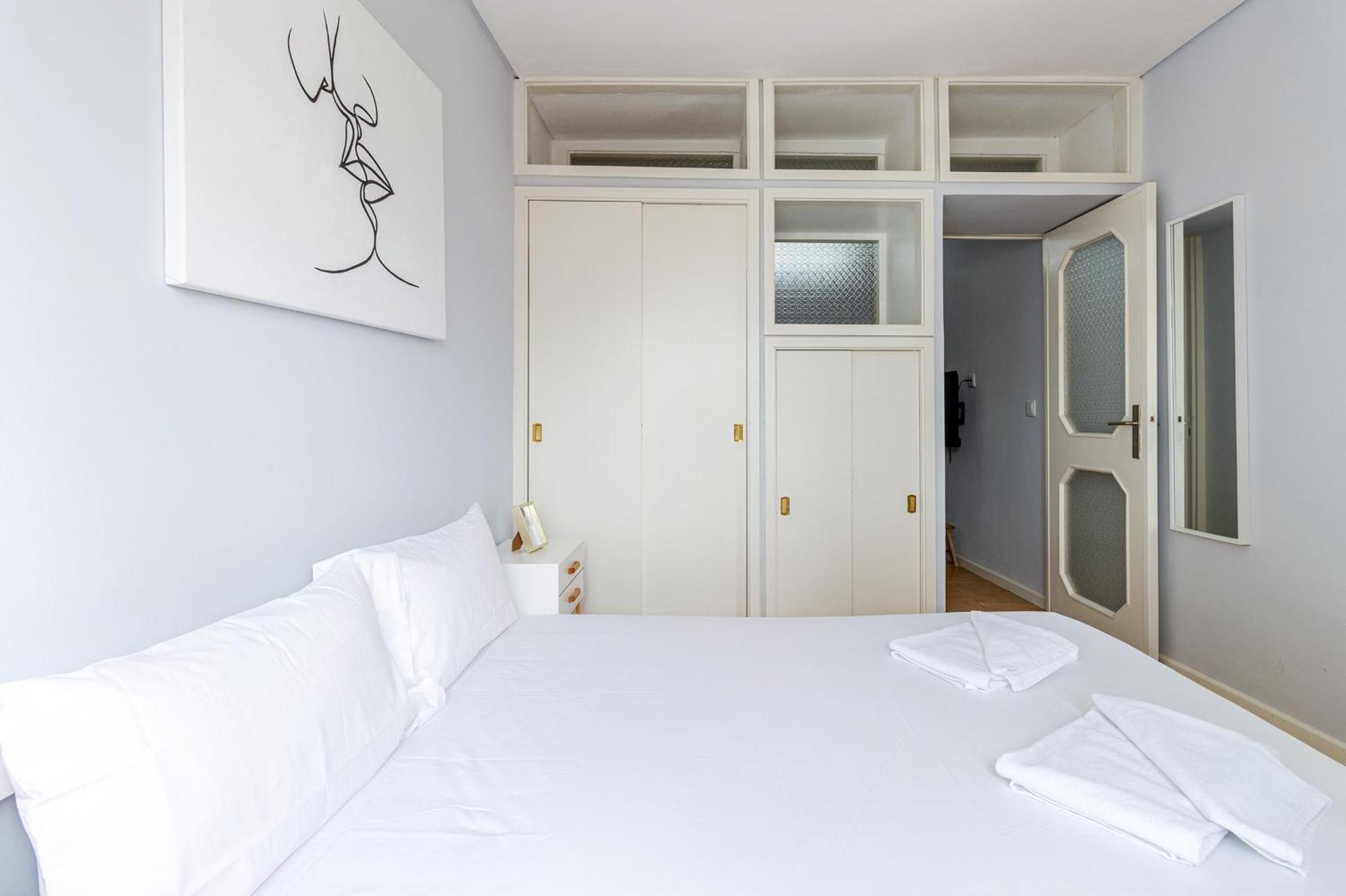Riverville Apartment