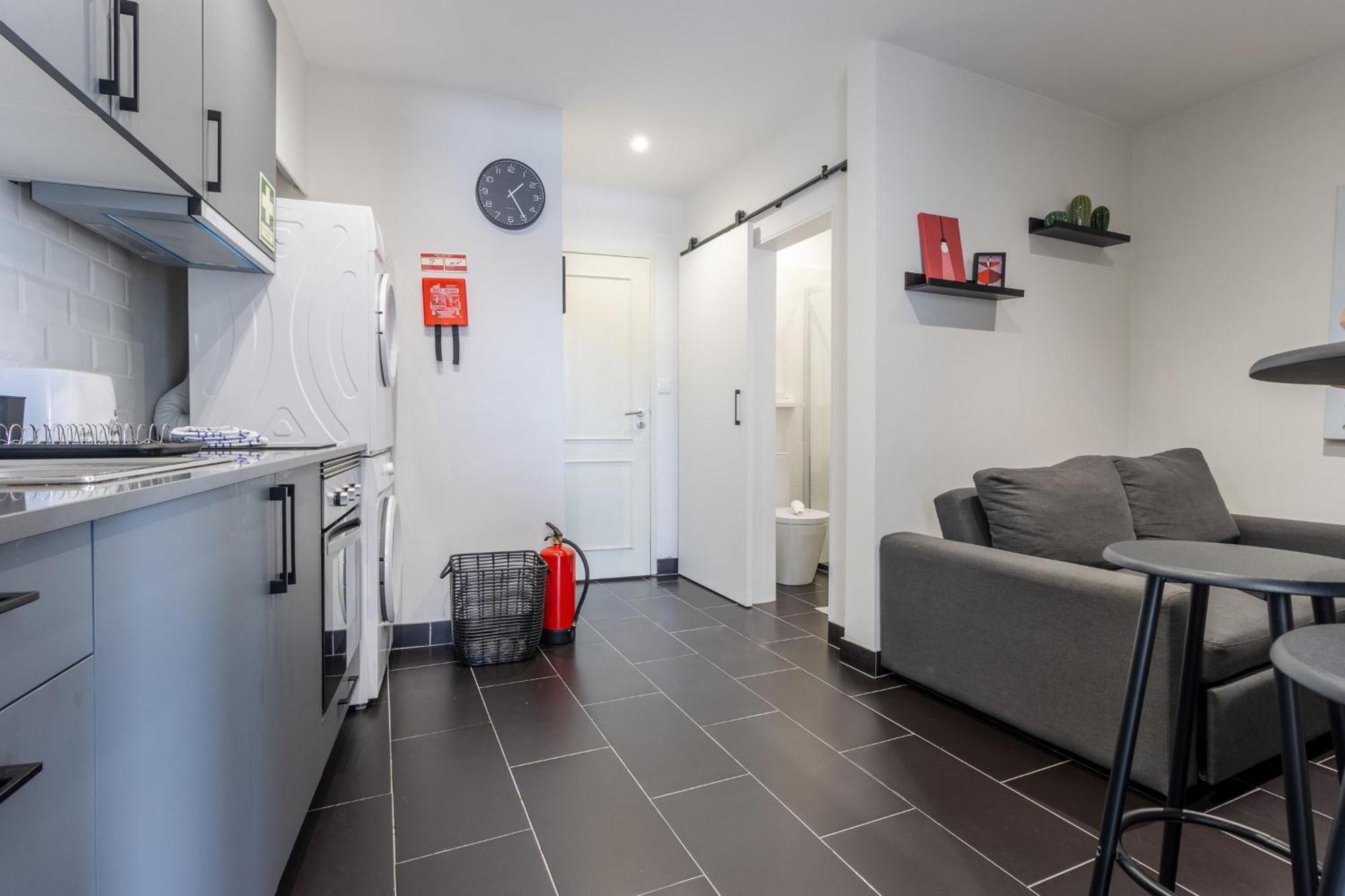 Riverville Apartment