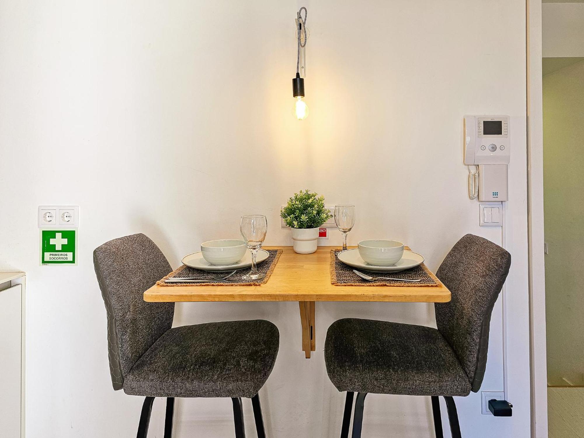 Wonderful Flat In Bonfim By Lovelystay Apartment *