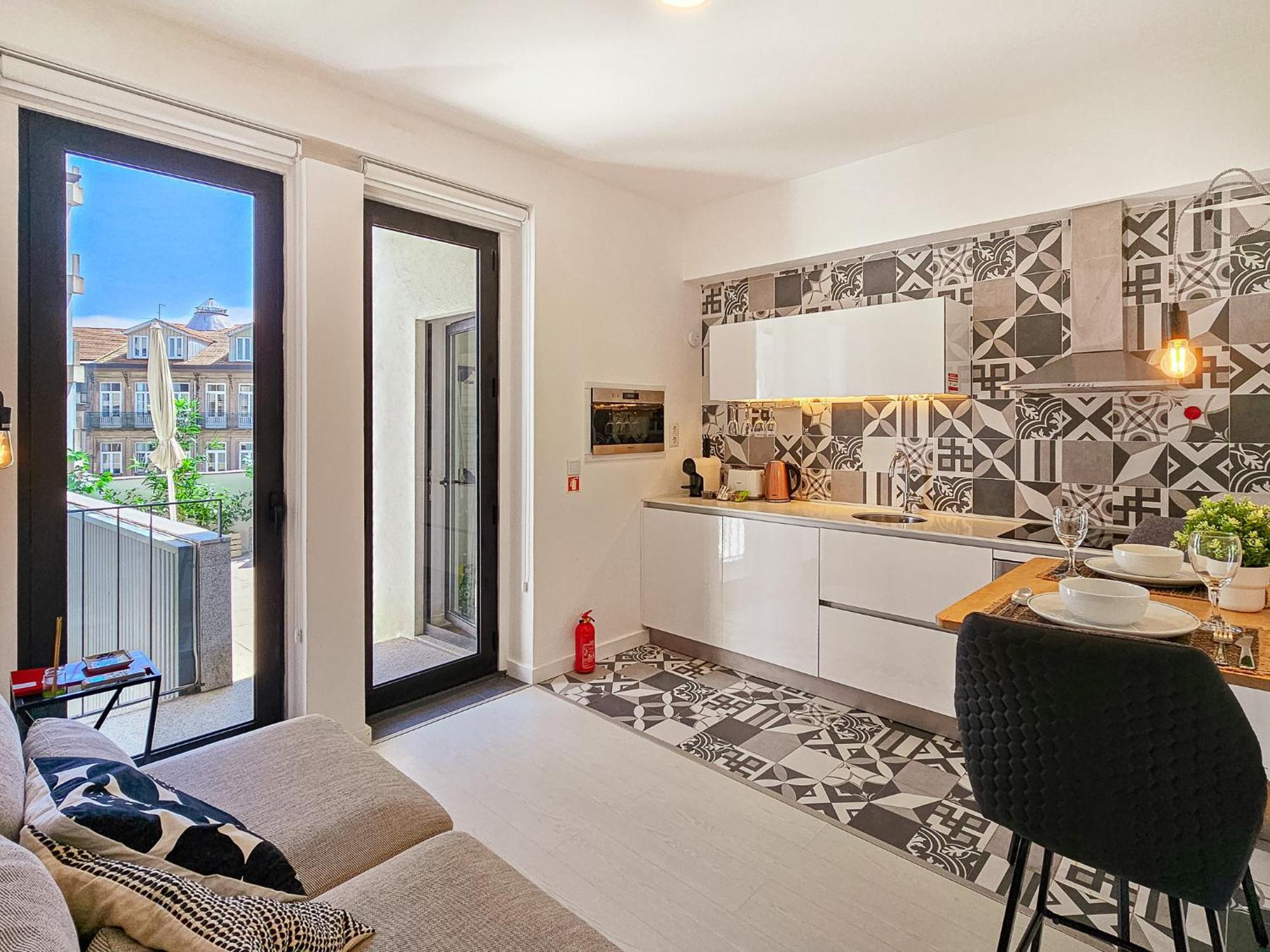 Wonderful Flat In Bonfim By Lovelystay Apartment