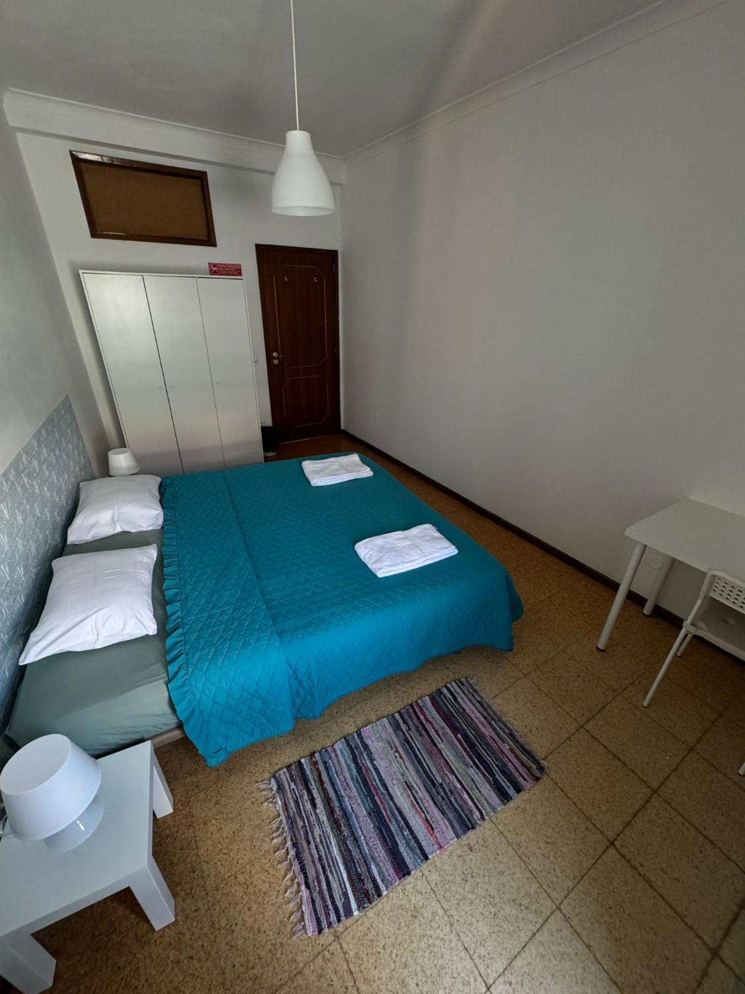 Hostel Pilar - Rua De Santa Catarina - Porto