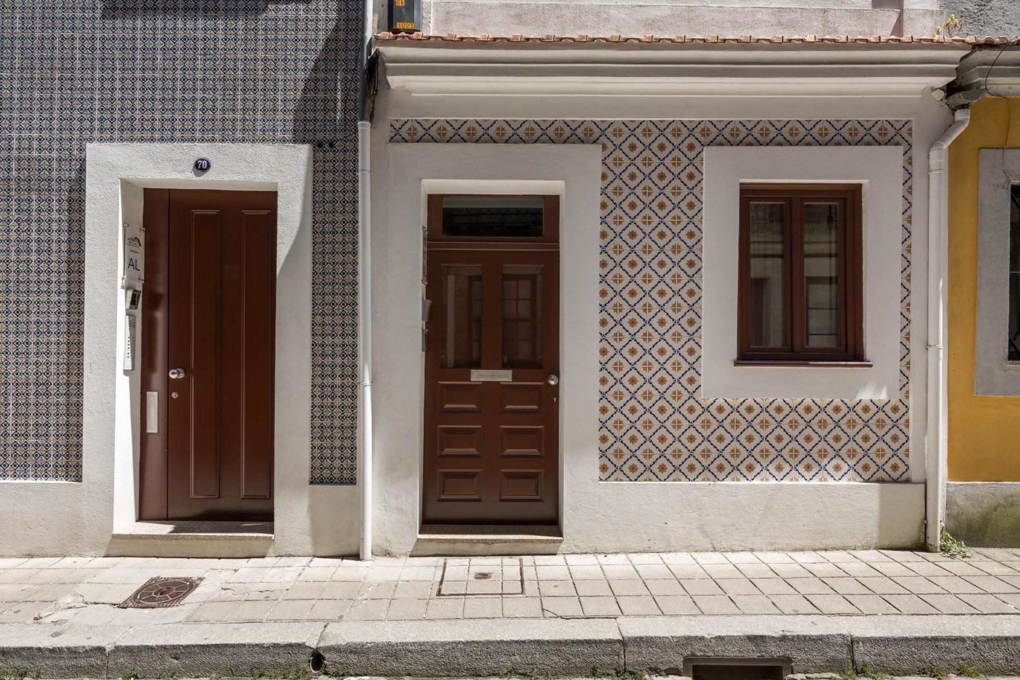 Bra Com House 68 *