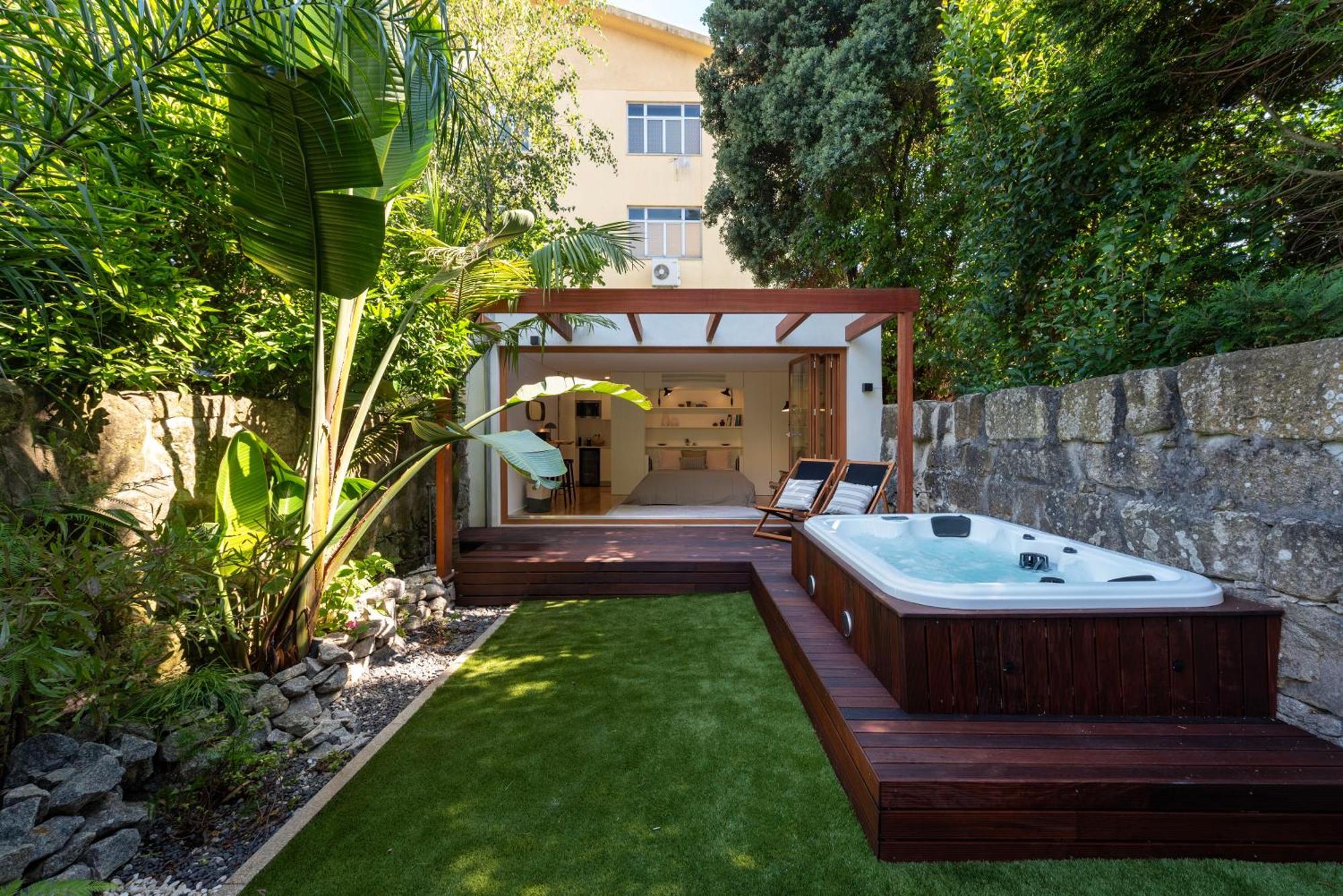 Bmyguest - The Marquis Luxury Garden Apartment *