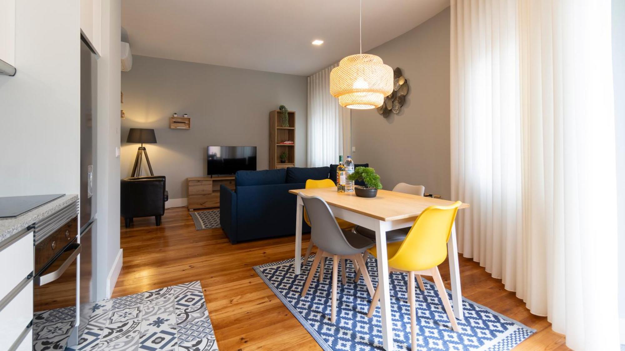Stop & Relax - Parking Apartment