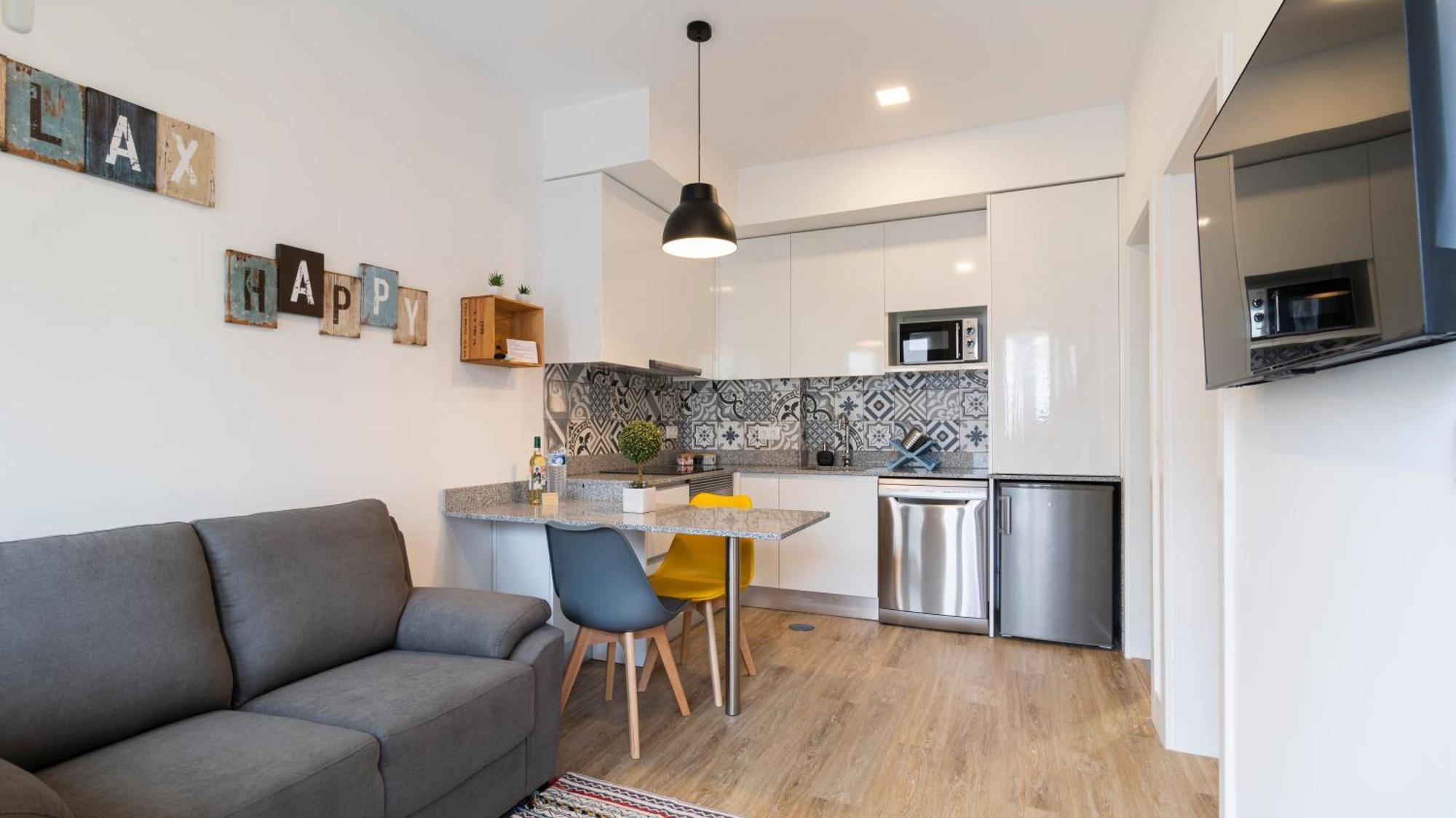 Stop & Relax - Parking Apartment *