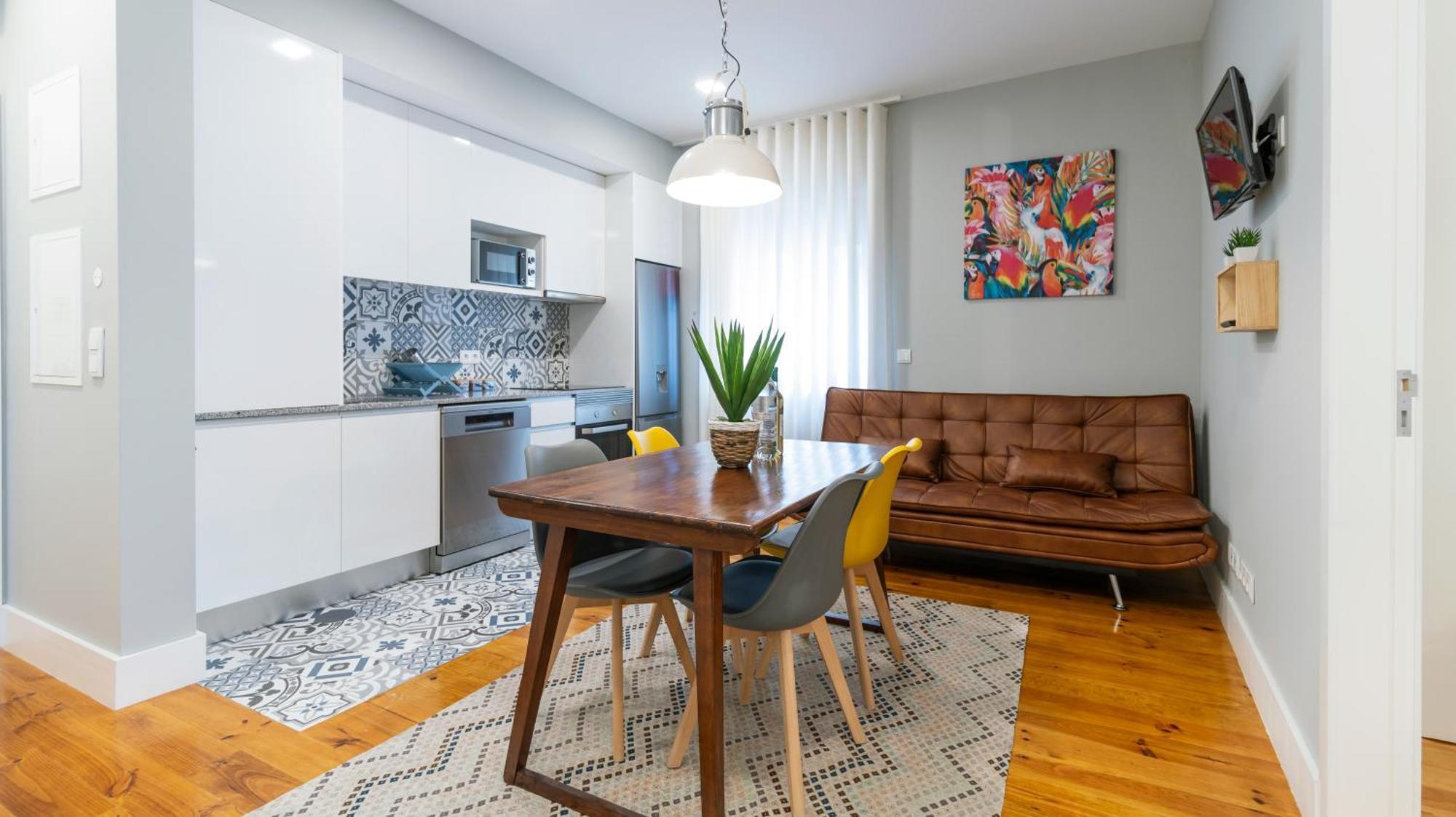 Stop & Relax - Parking Apartment