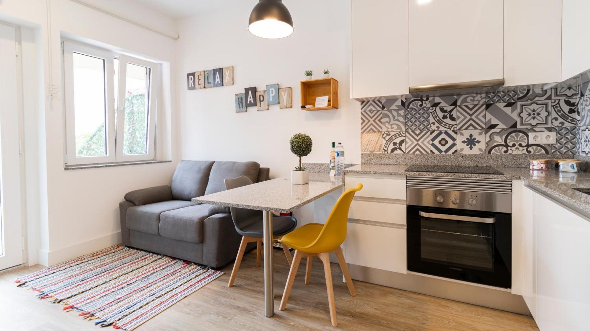 Stop & Relax - Parking Apartment *
