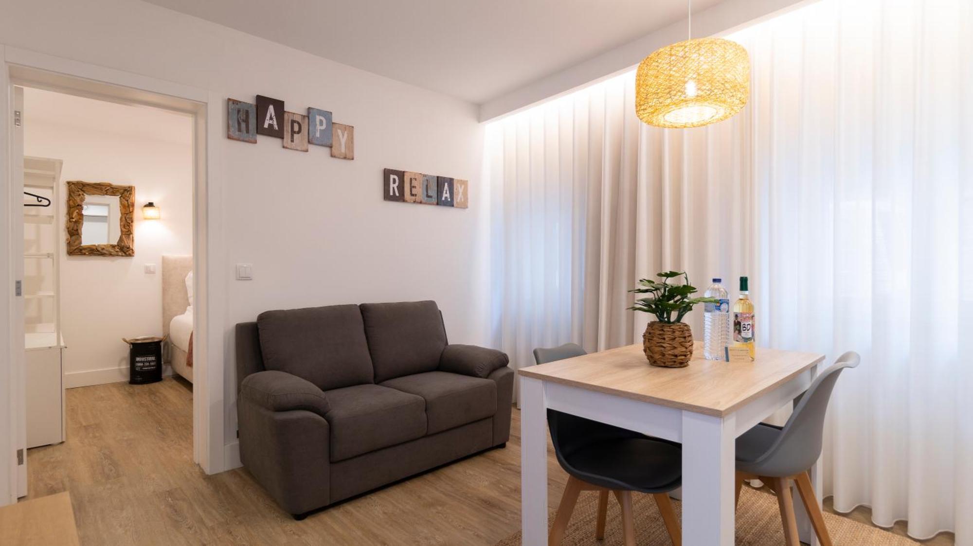 Stop & Relax - Parking Apartment *