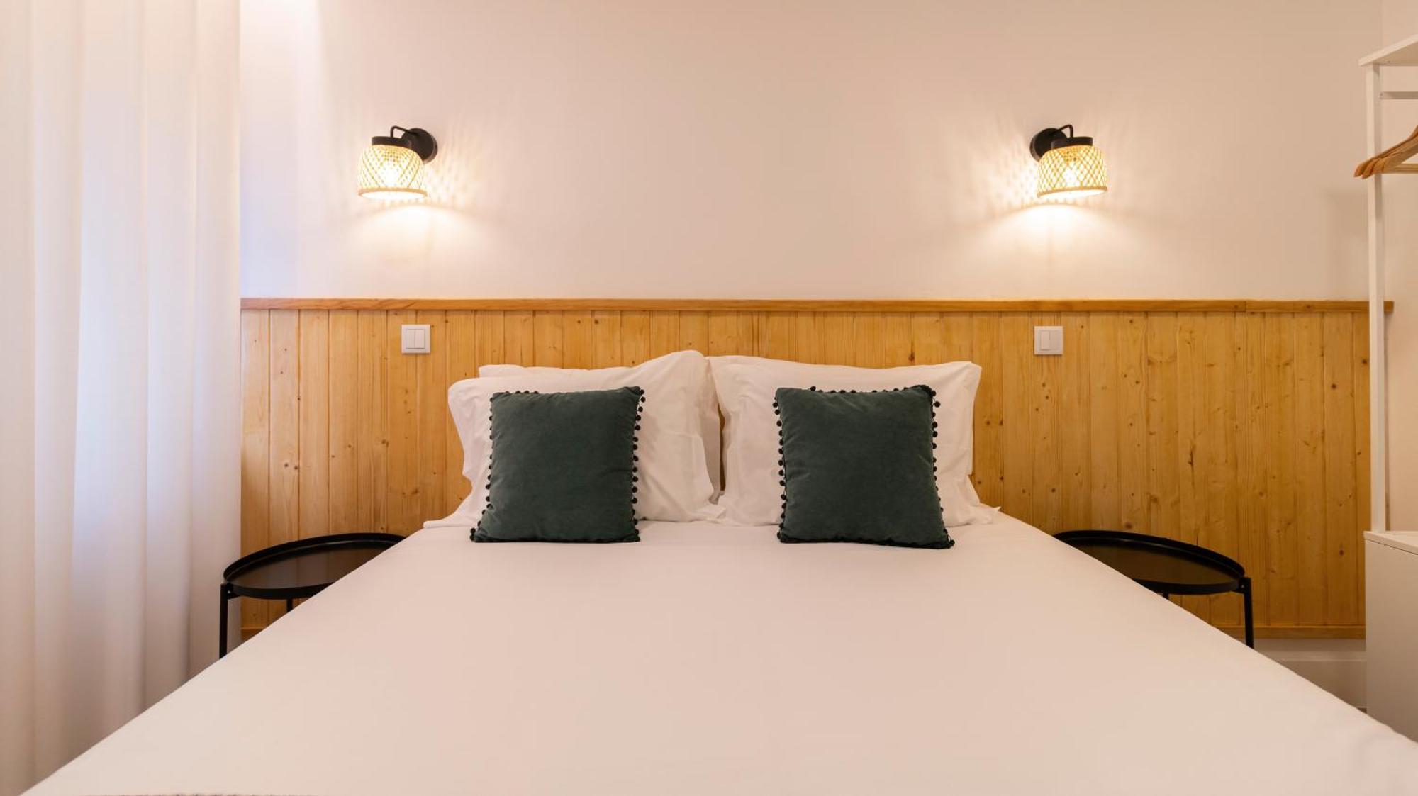 Stop & Relax - Parking Apartment Porto