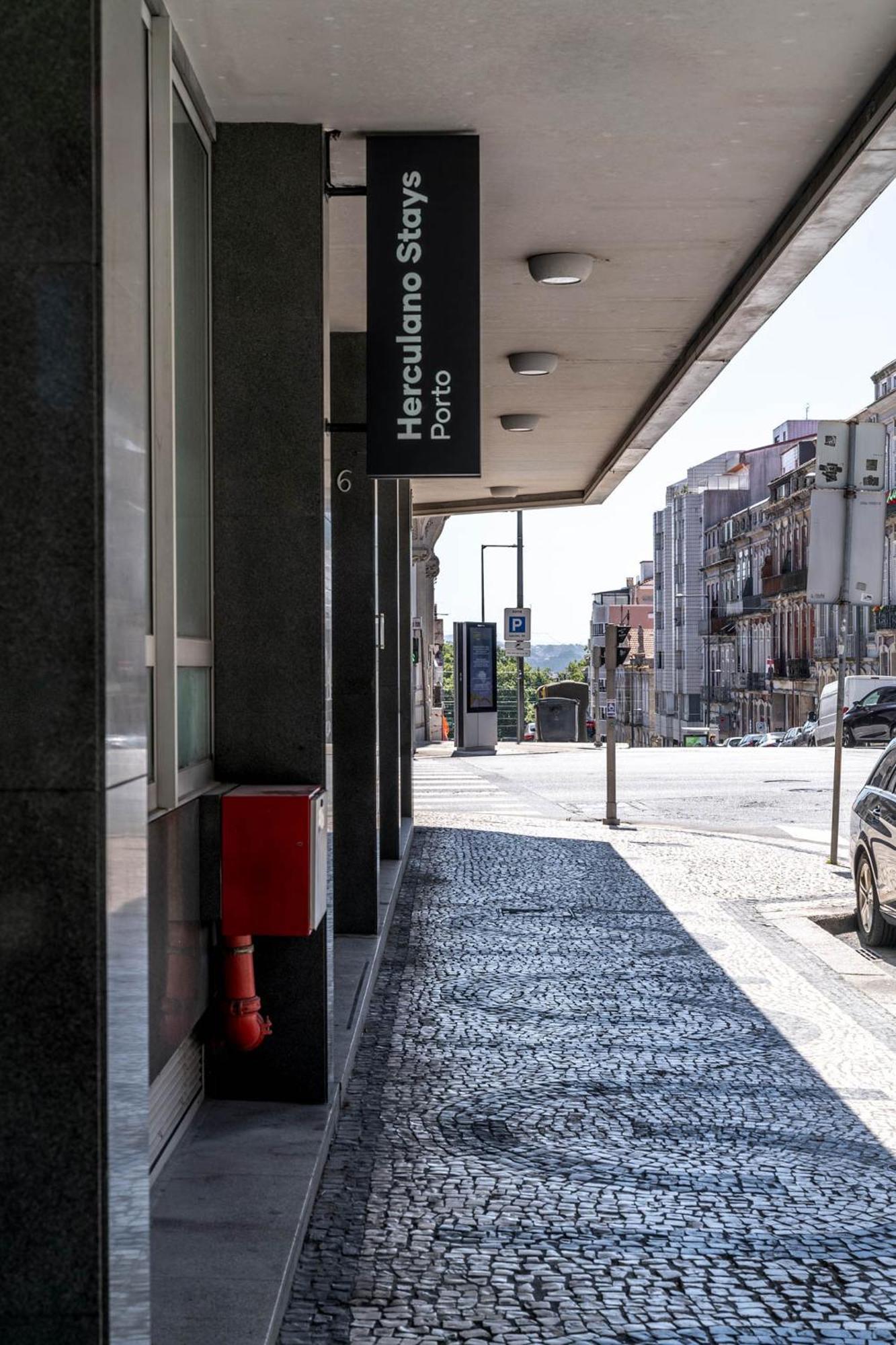 Herculano - Digital Access Hotel 2*
