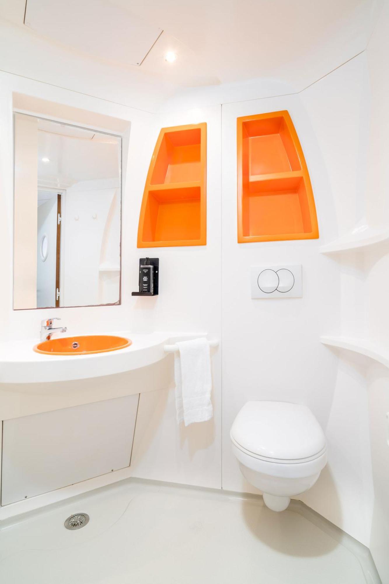 Herculano - Digital Access Hotel 2*