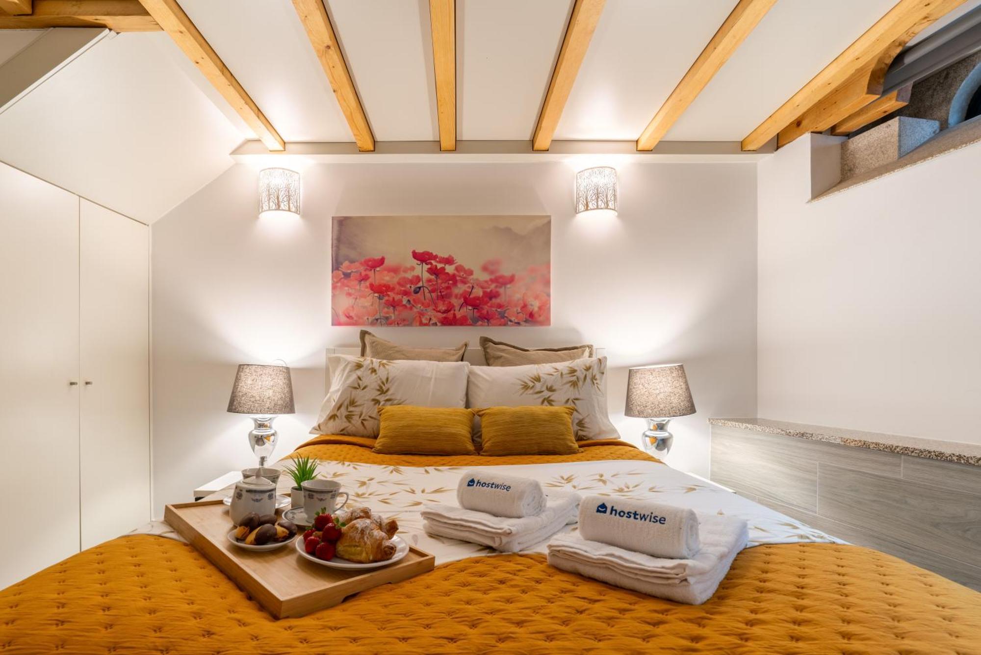 Apartment Host Wise - Colourful Cozy Flat *