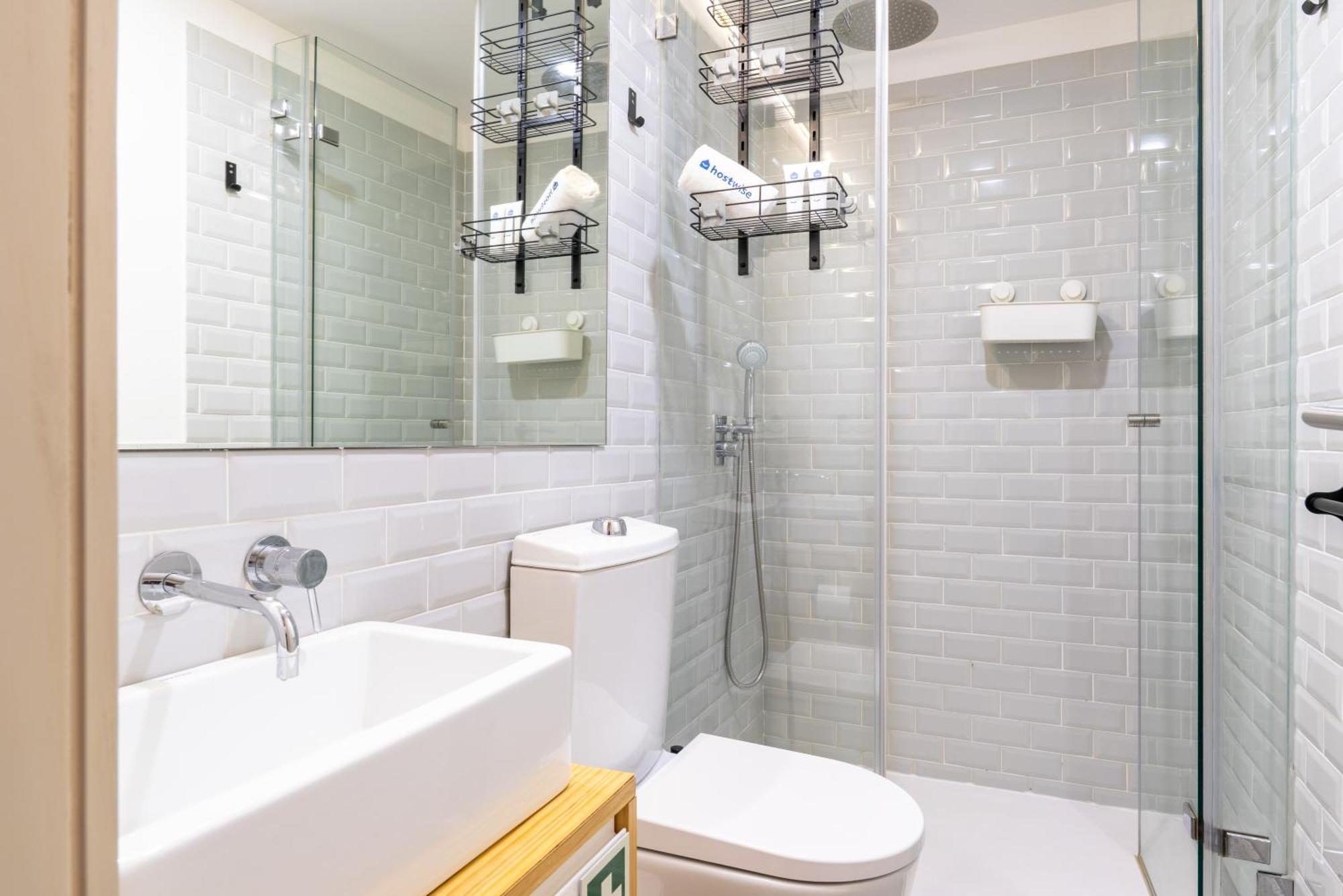 Apartment Host Wise - Colourful Cozy Flat Porto