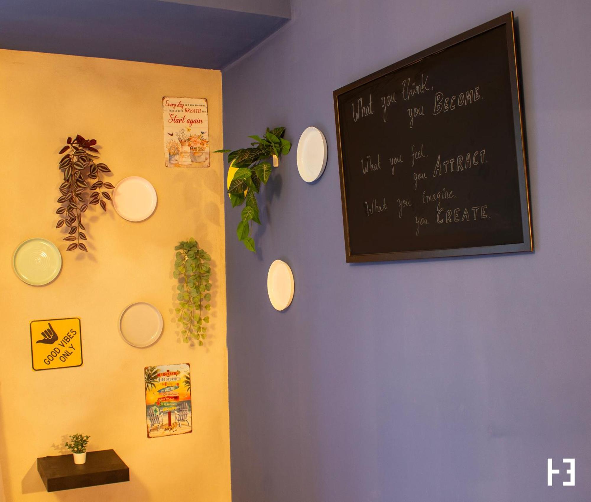 Habitacao Essencial - Away From Homestay