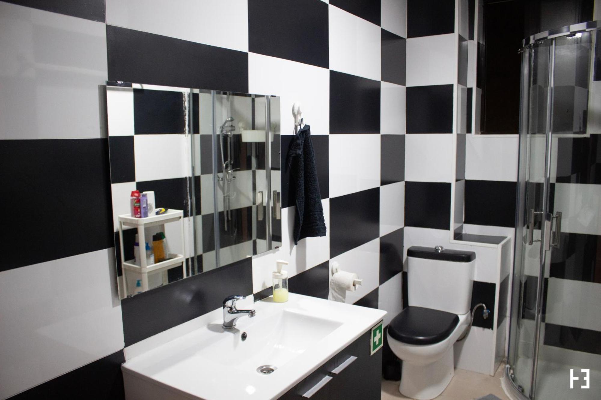 Habitacao Essencial - Away From Homestay Porto