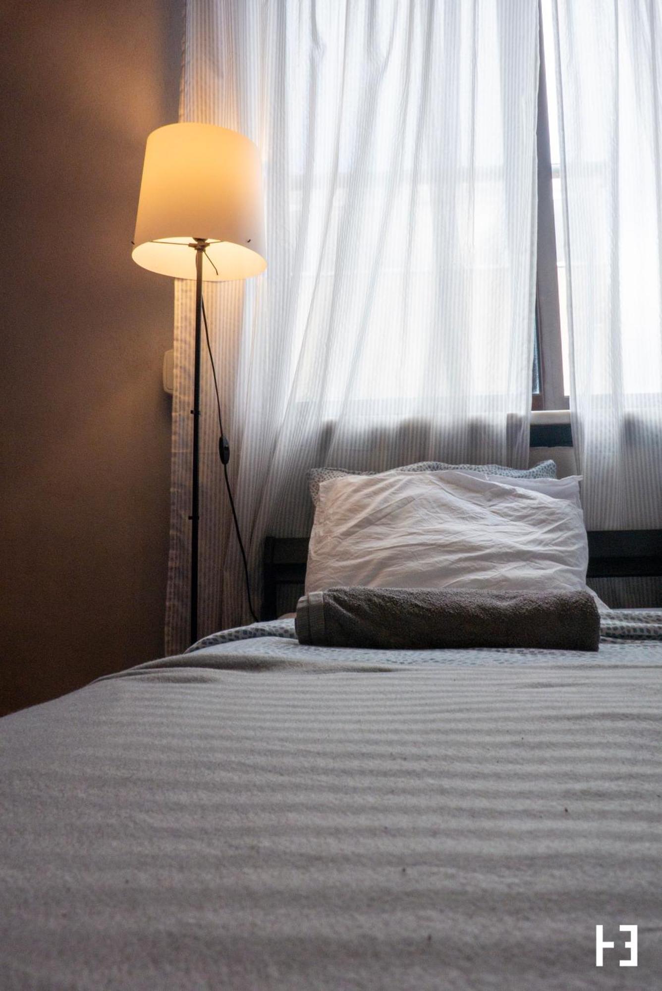 Habitacao Essencial - Away From Homestay *