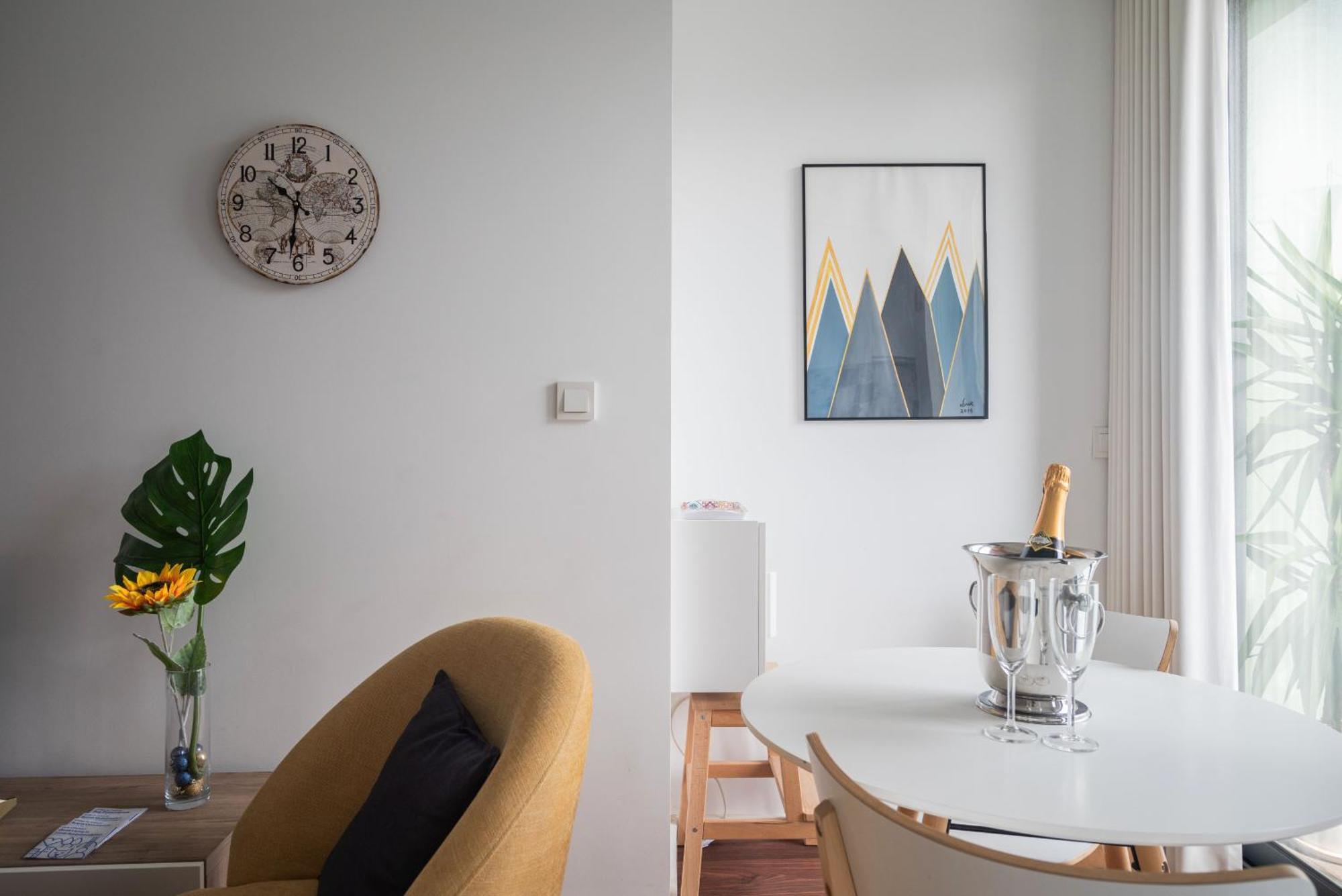 Sunflower Luxury Loft W Ac Downtown And Metro Porto