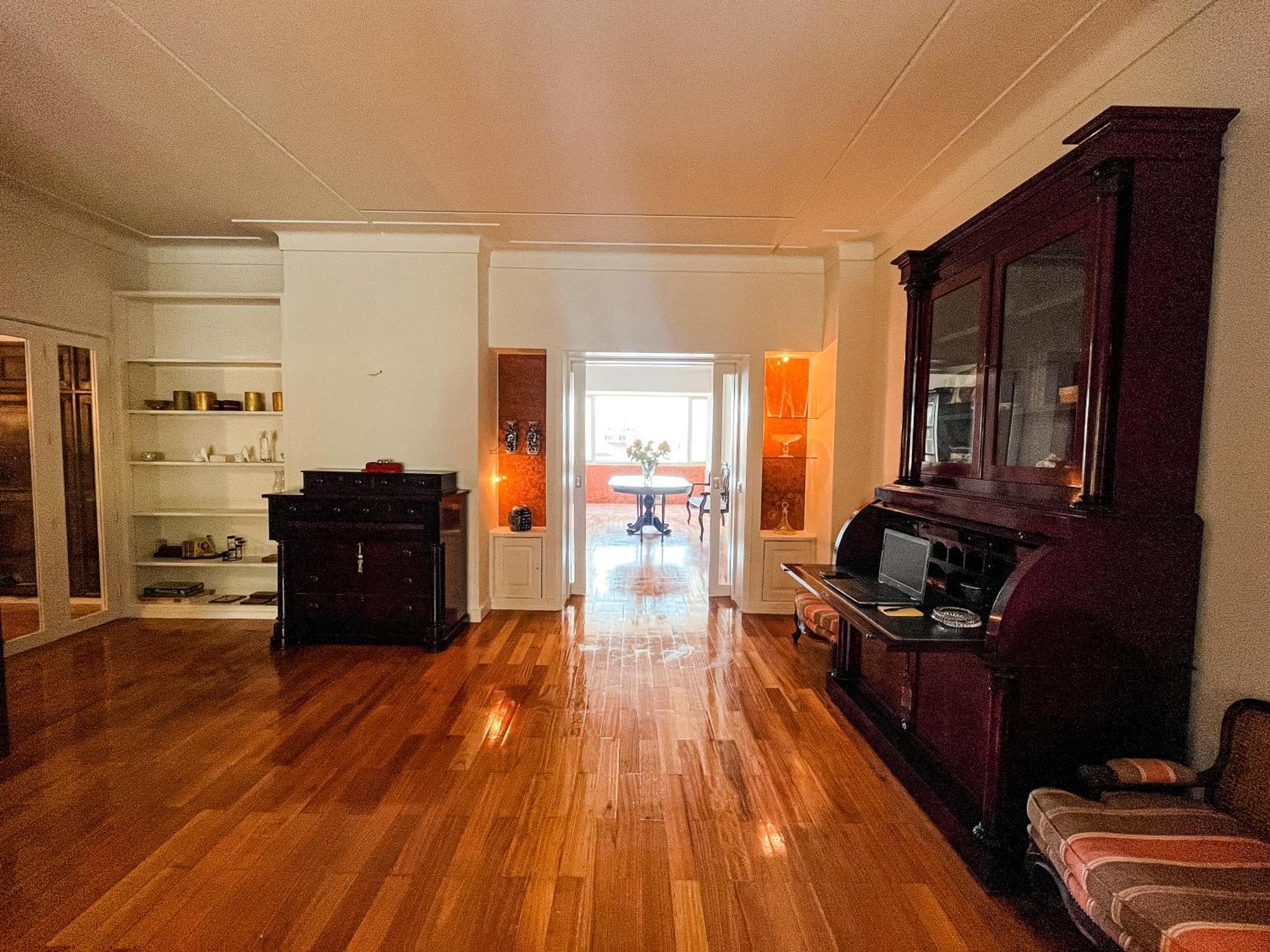 Spacious, Luxurious, And Charming In Premium Location With Parking Apartamento *