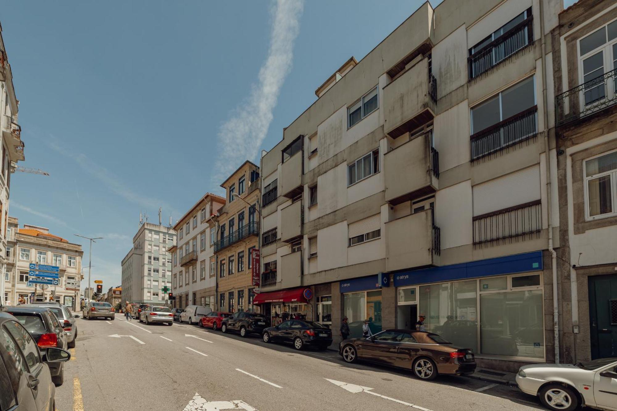 Apartment Downtown Classic With Terrace By Vacationy