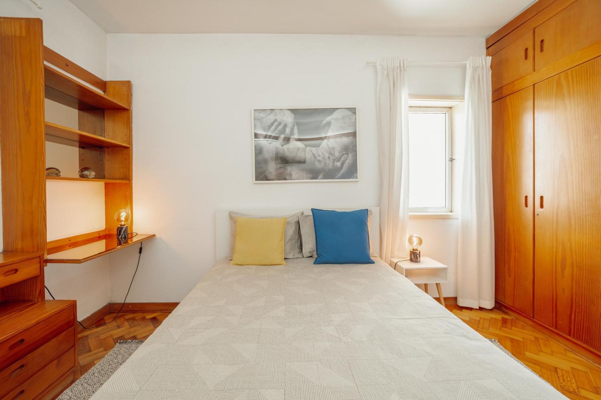 Apartment Downtown Classic With Terrace By Vacationy