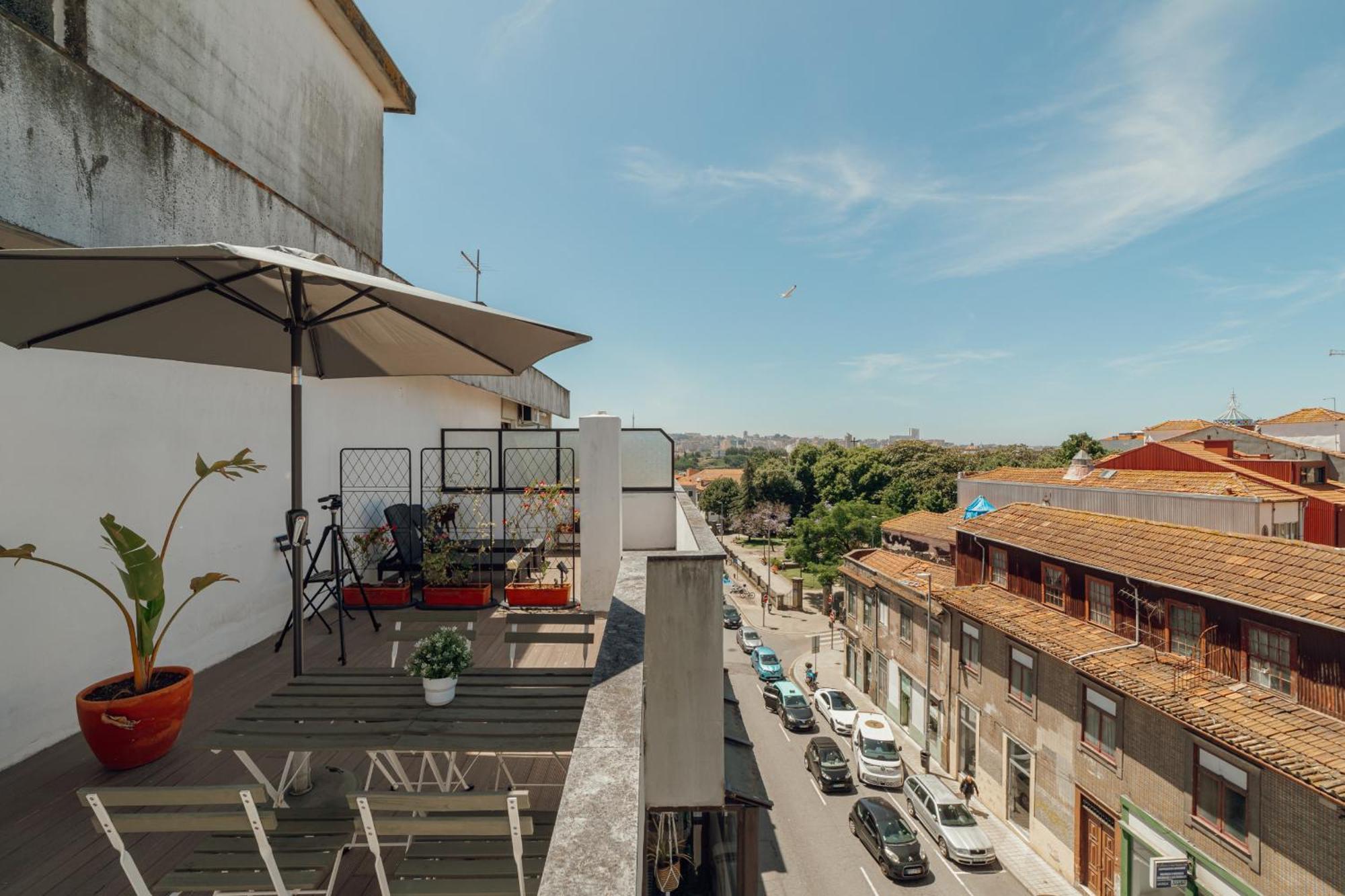 Downtown Classic With Terrace By Vacationy Apartment *